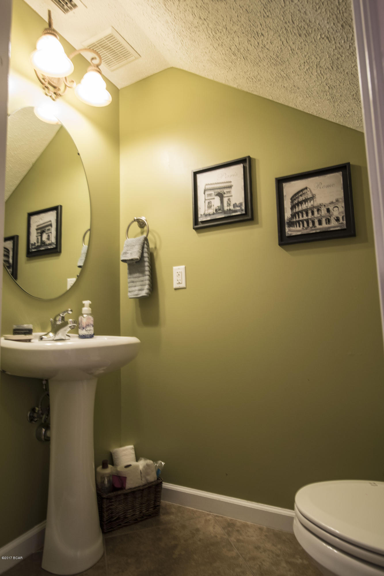 North Lagoon Oaks - Residential