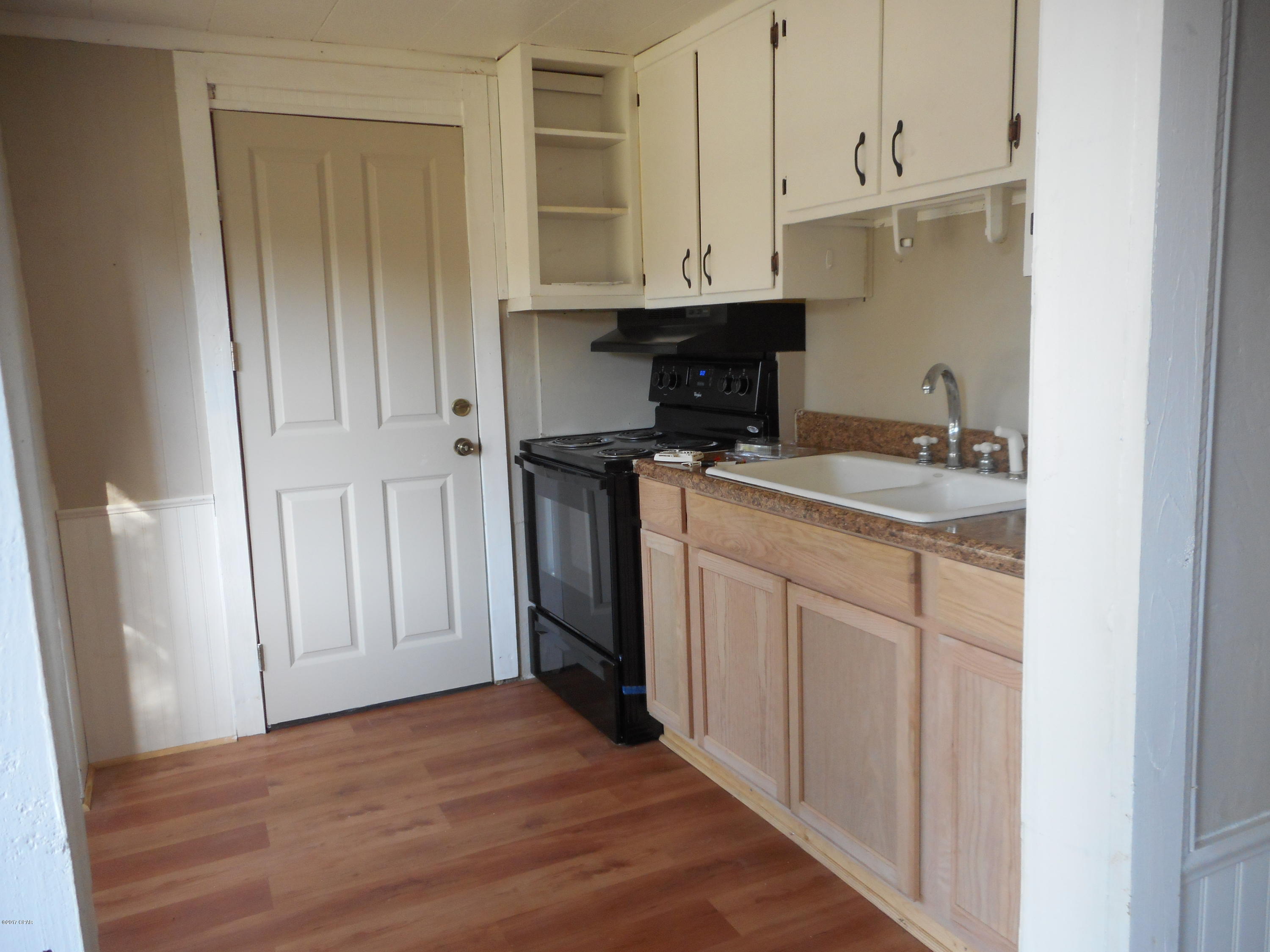 [No Recorded Subdiv] - Residential Lease