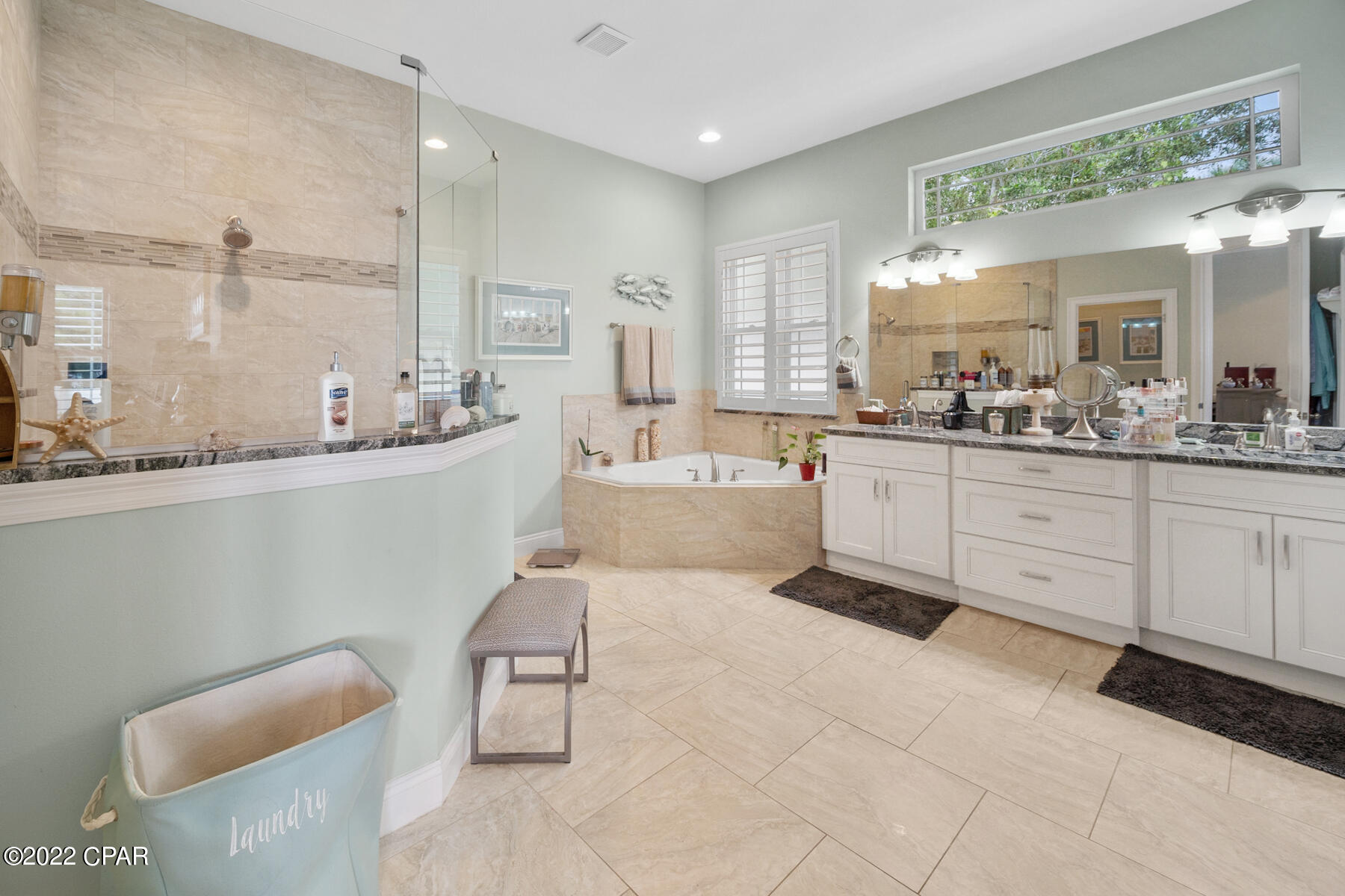 Dolphin Bay Ph I - Residential