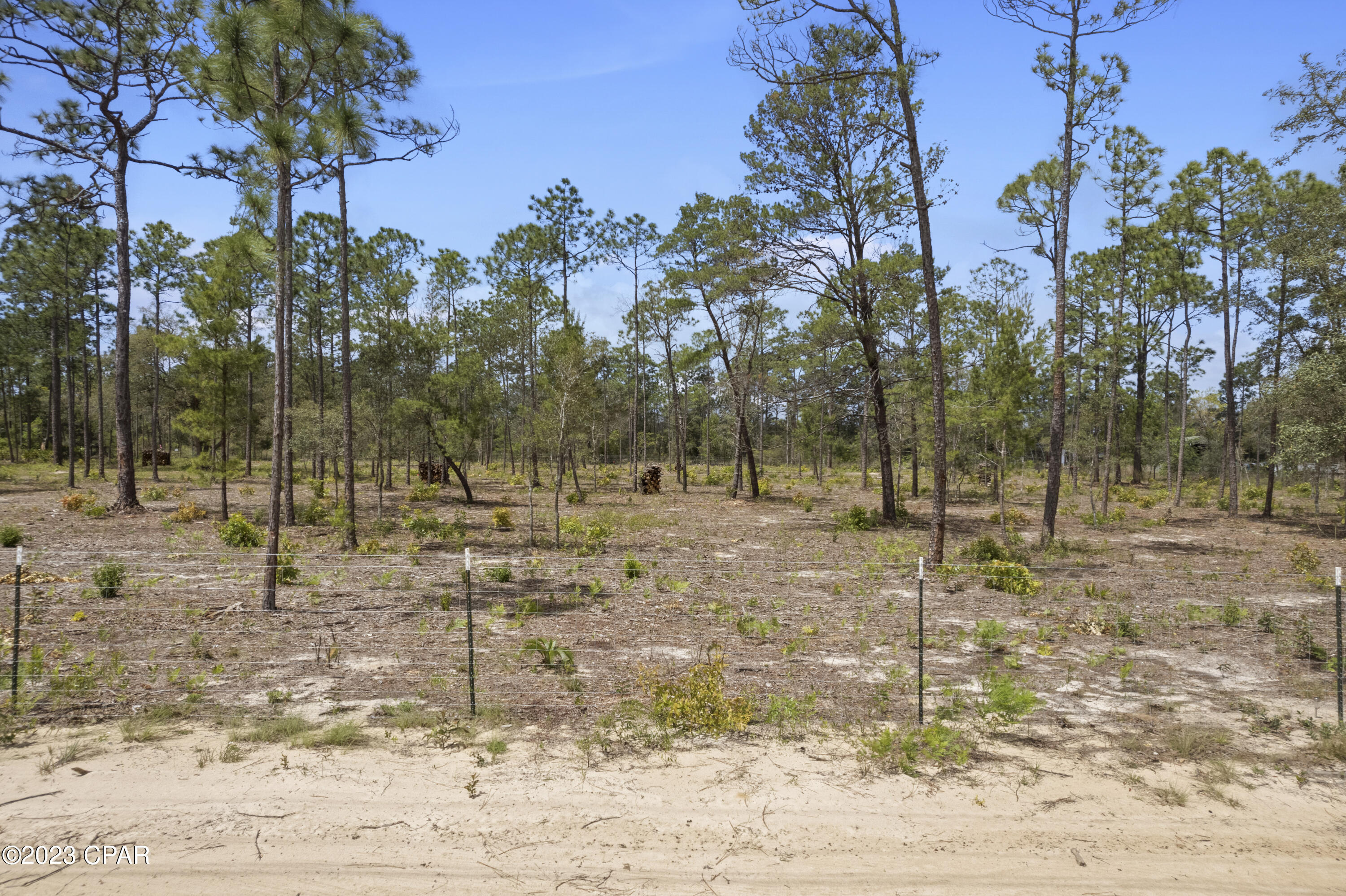 [No Recorded Subdiv] - Land