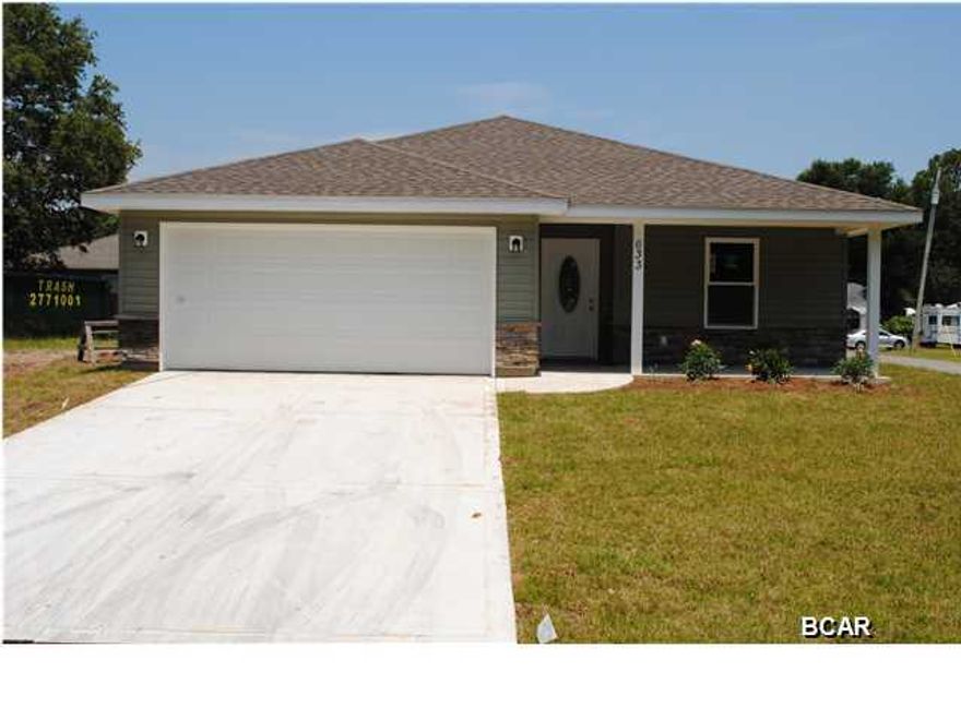 NEW CONSTRUCTION, This home is a must see and priced right, with 3 bedrooms & 2 bathrooms. Home features stainless appliances, tile flooring, custom cabinets, and a great landscaping plan. This is a new community in Callaway consisting of 18 single family homes. Call today for details.