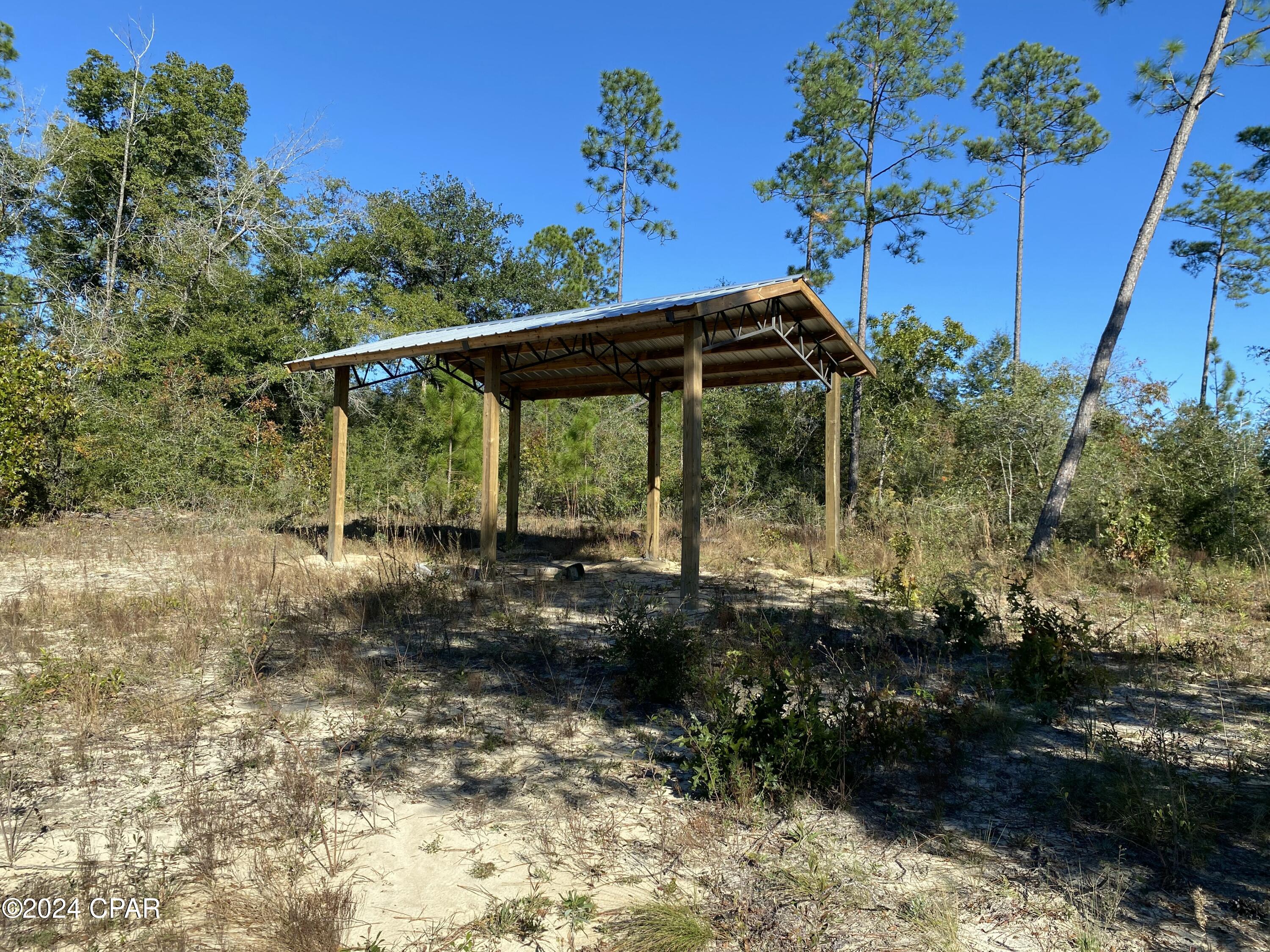 [No Recorded Subdiv] - Land