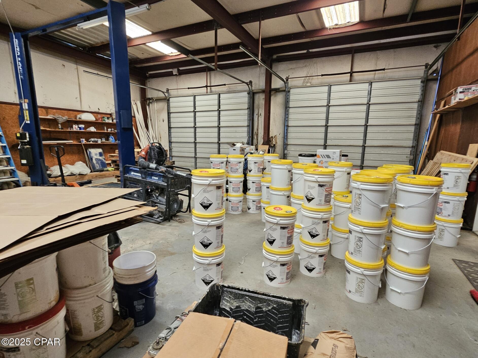 [No Recorded Subdiv] - Commercial Sale