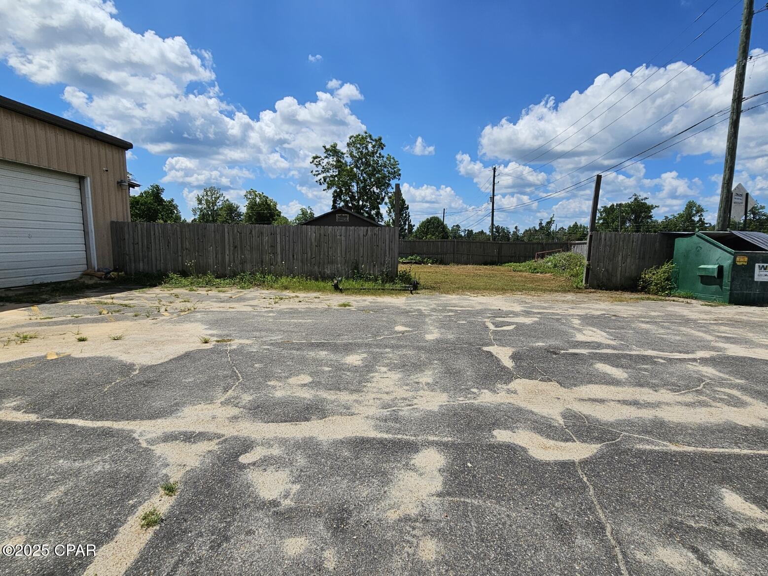 [No Recorded Subdiv] - Commercial Sale