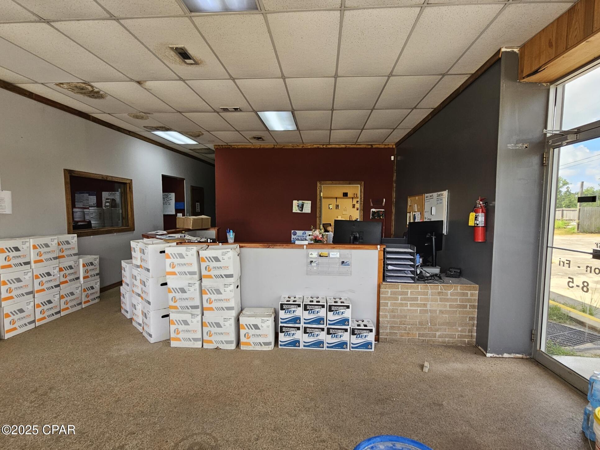 [No Recorded Subdiv] - Commercial Sale