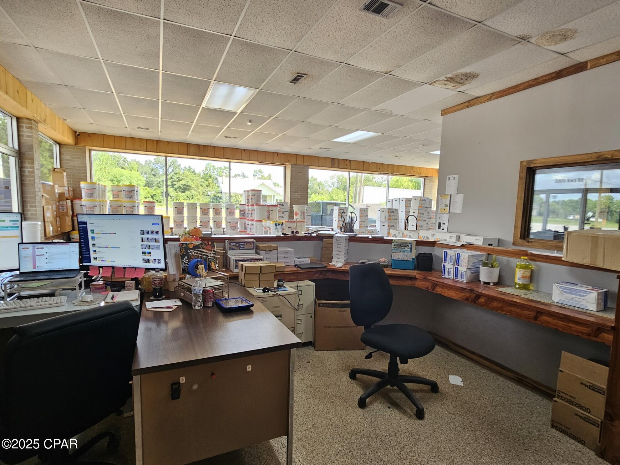 [No Recorded Subdiv] - Commercial Sale