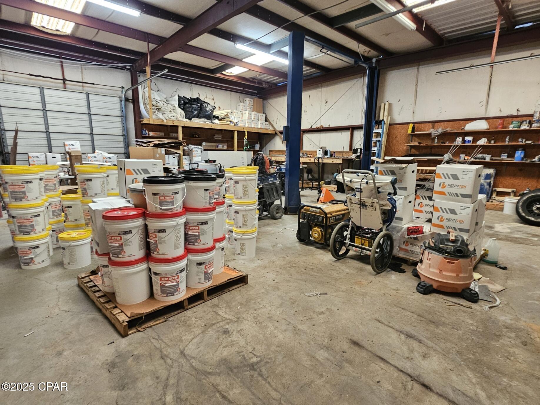 [No Recorded Subdiv] - Commercial Sale