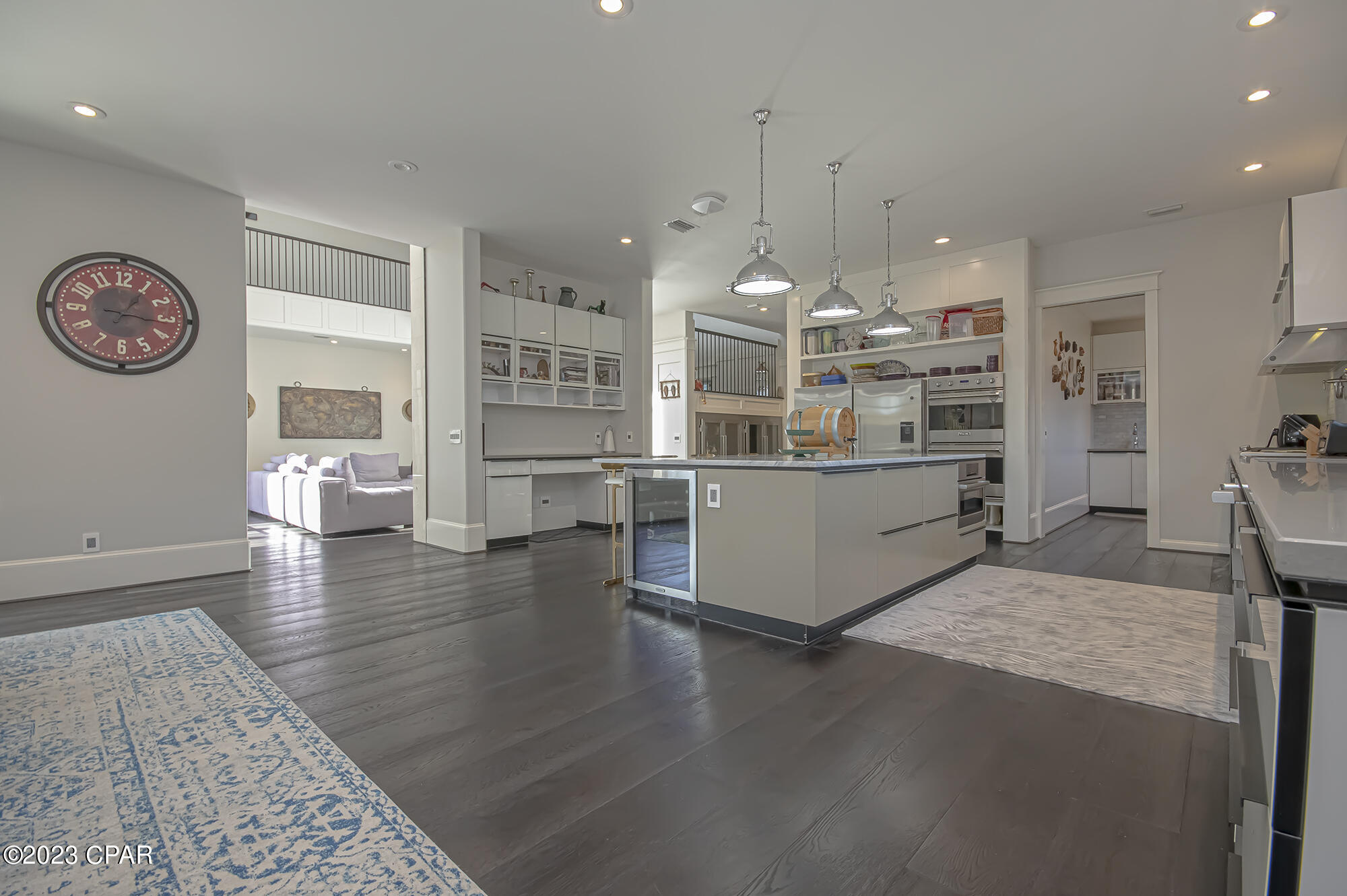 Lake Merial - Residential