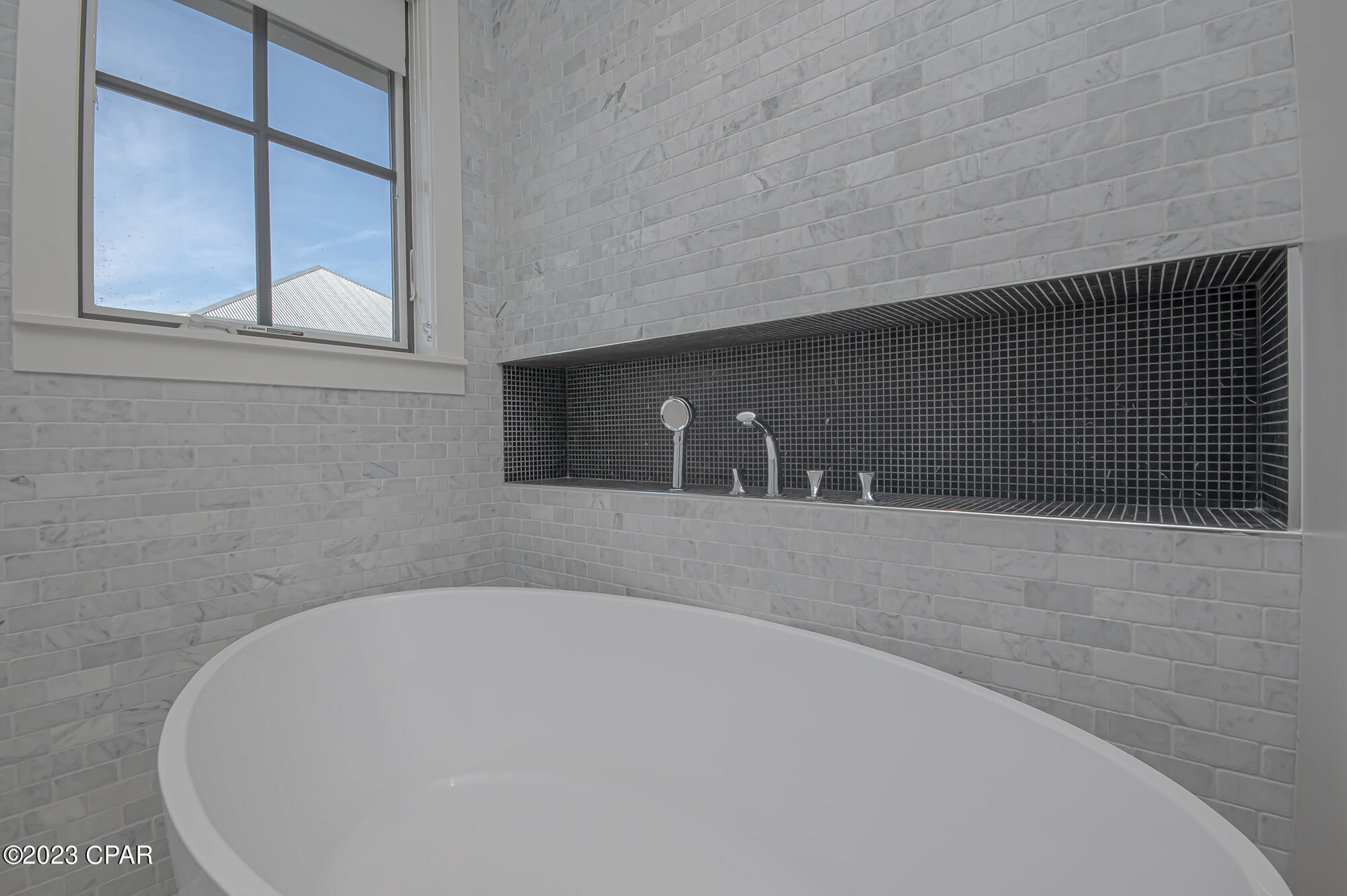 Lake Merial - Residential