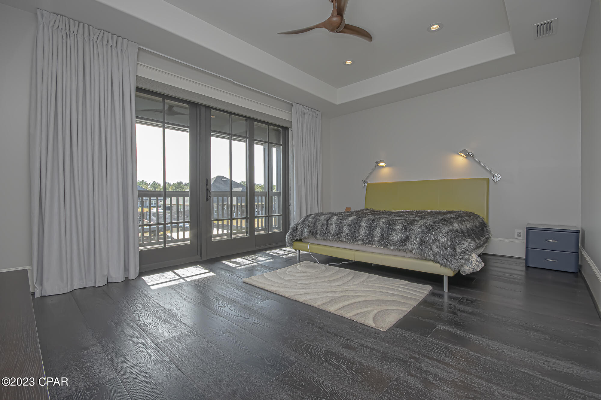 Lake Merial - Residential