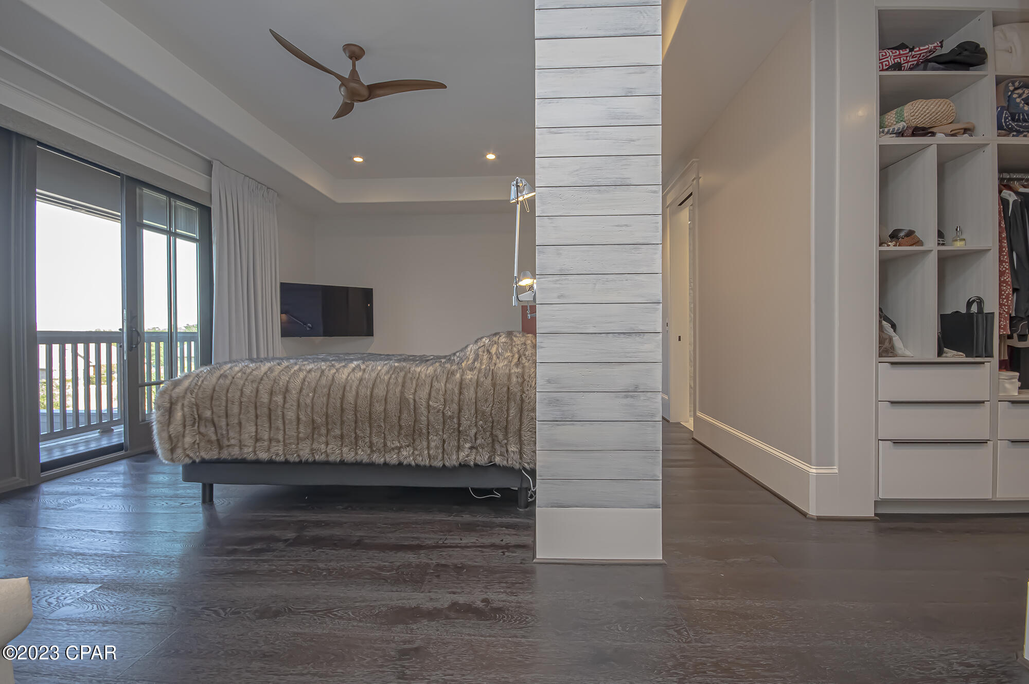 Lake Merial - Residential