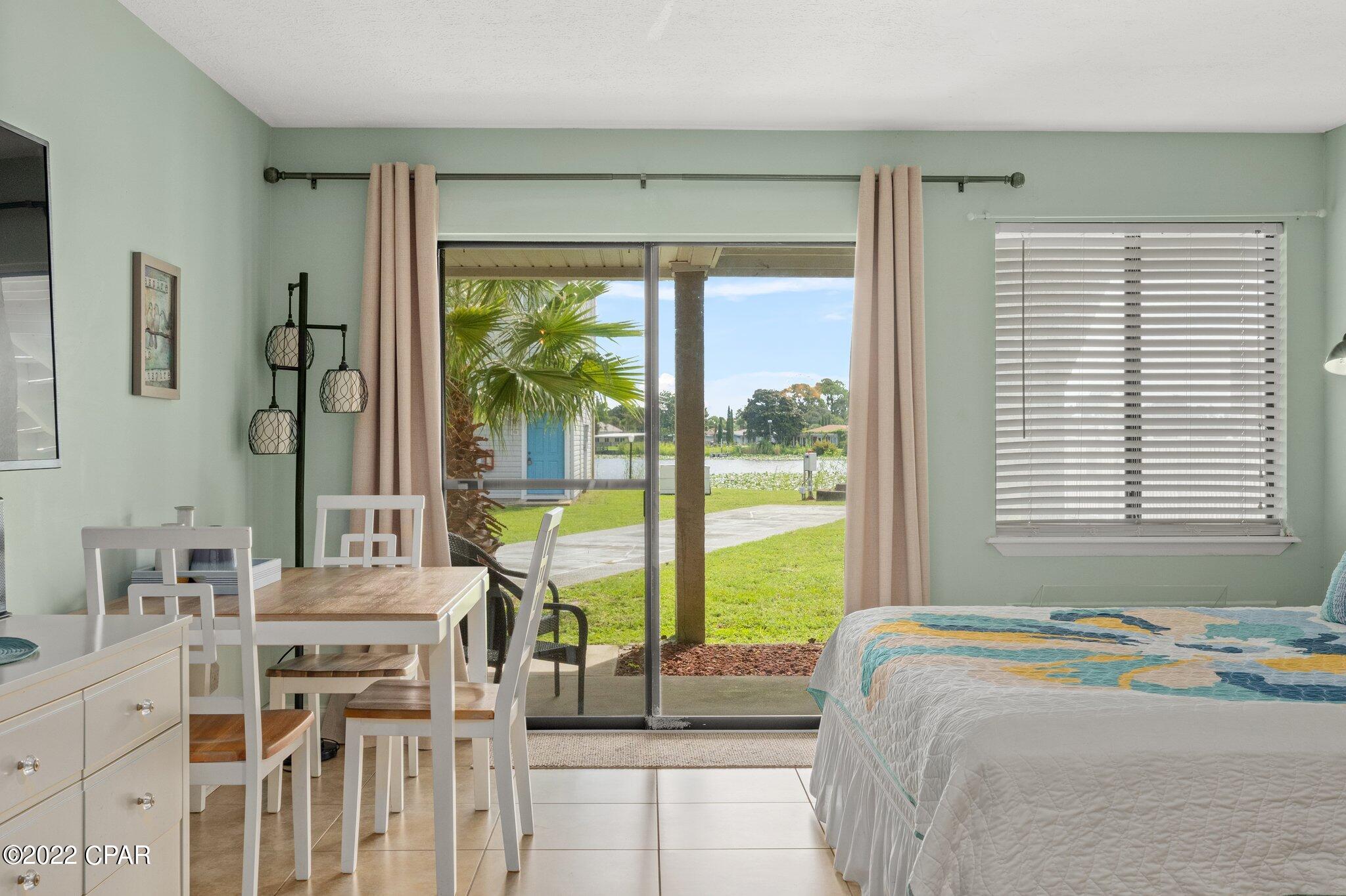 Lullwater Beach - Residential