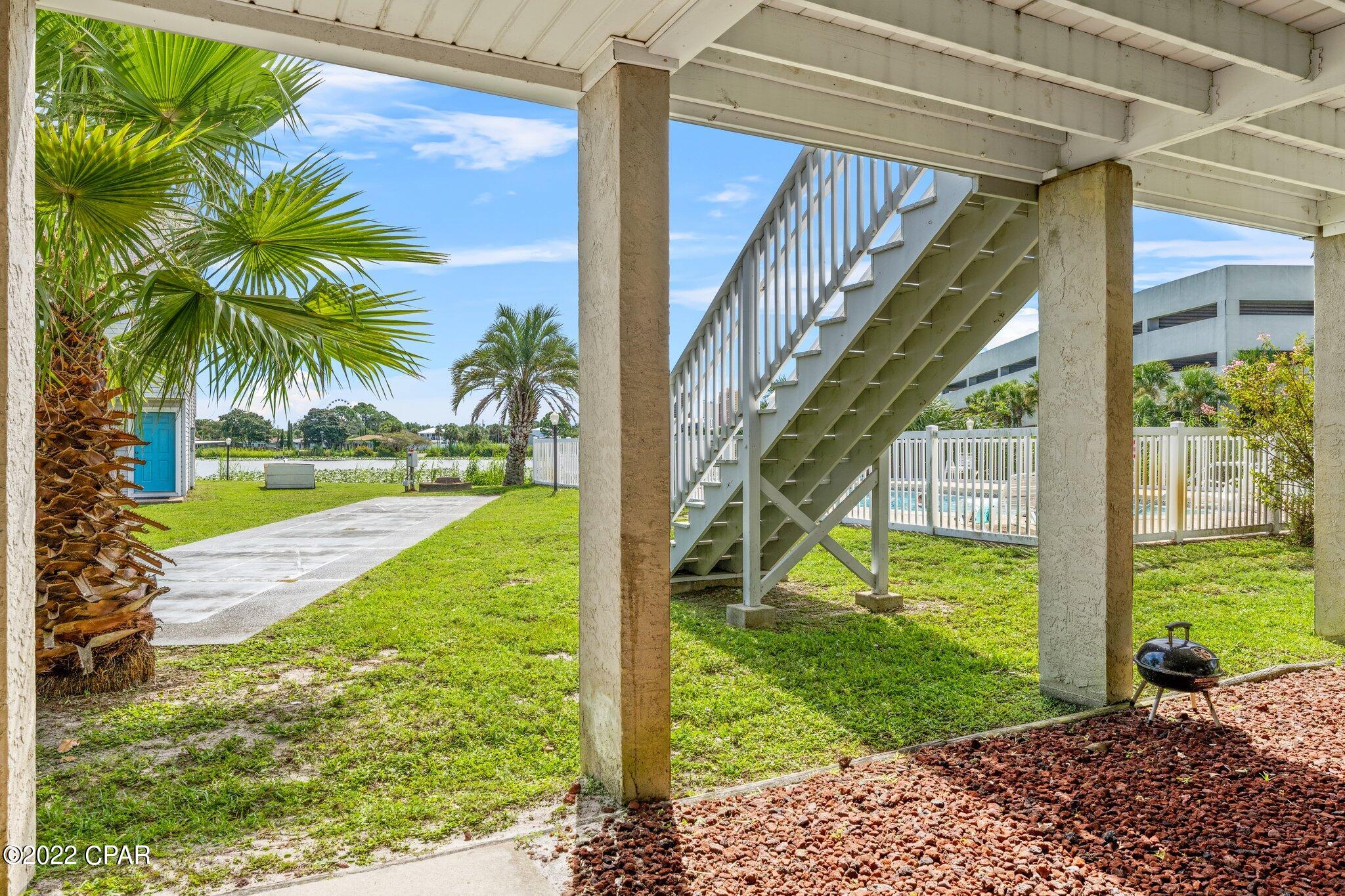 Lullwater Beach - Residential