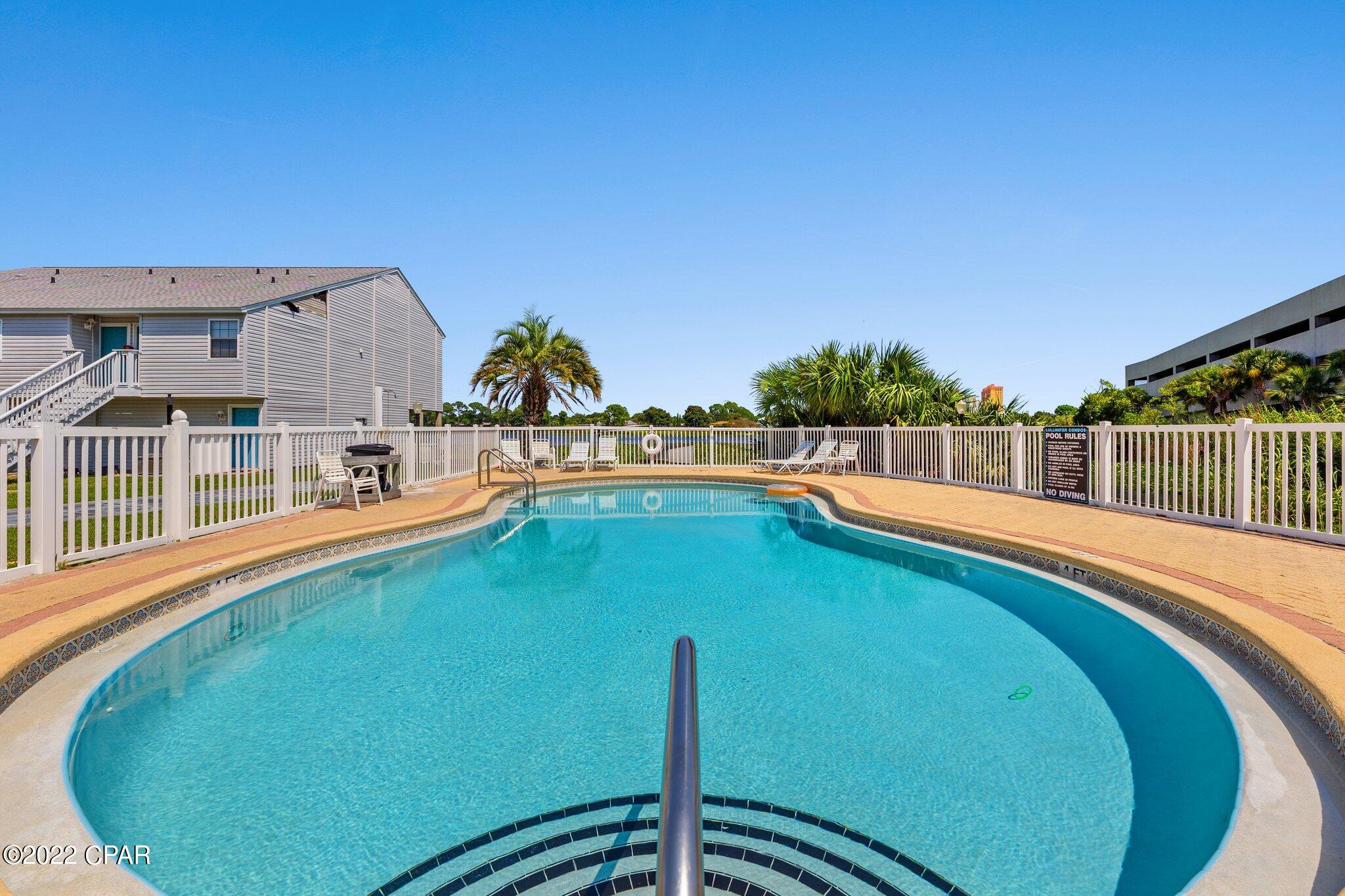 Lullwater Beach - Residential