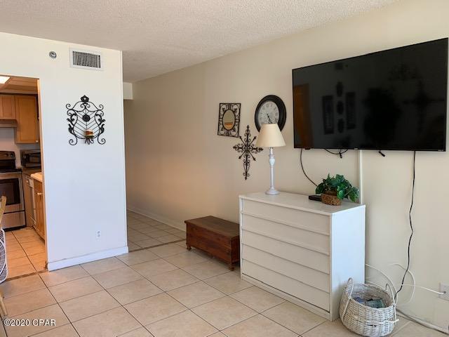 Sunbird Condo - Residential