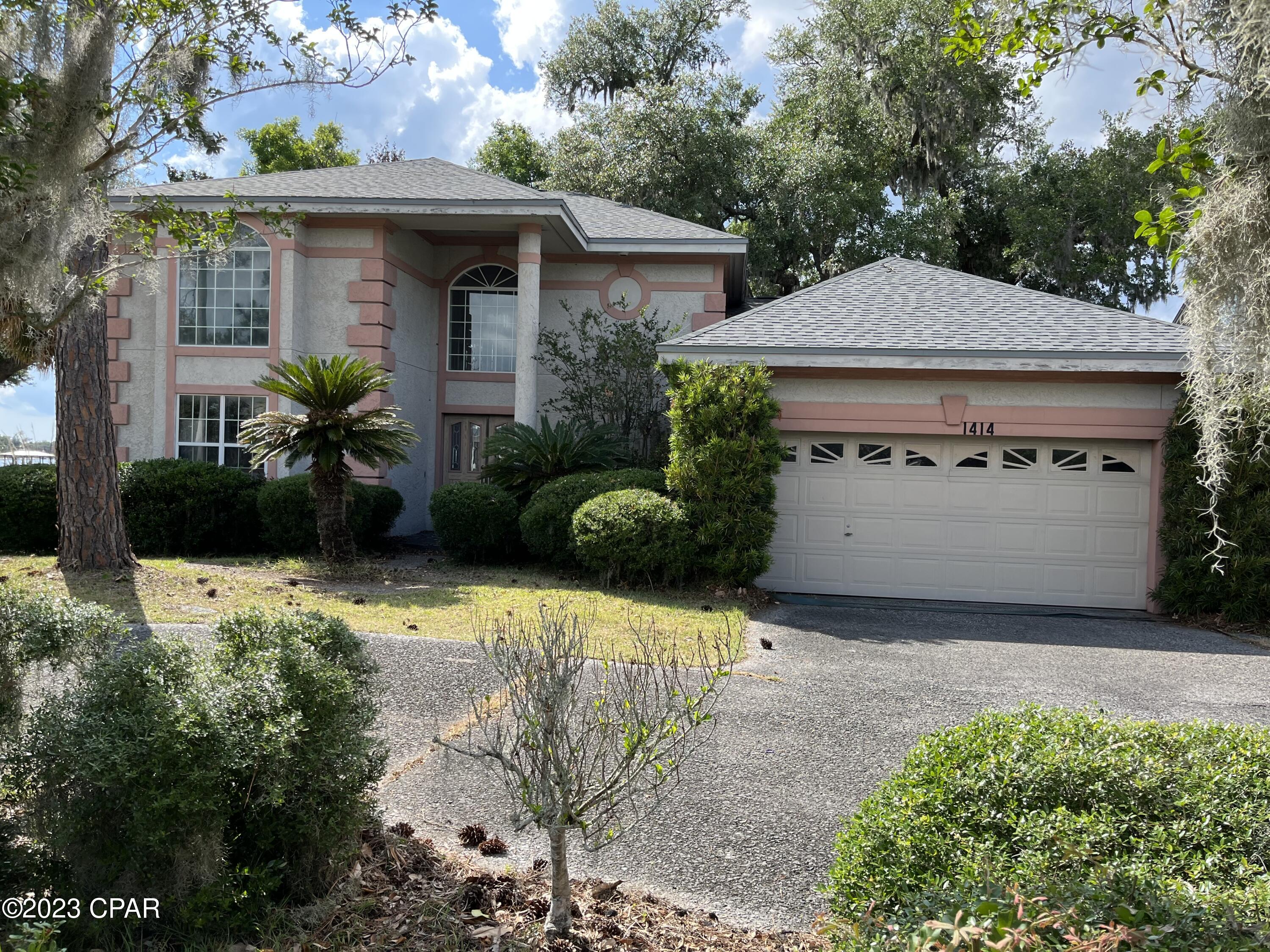Bay Breeze - Residential