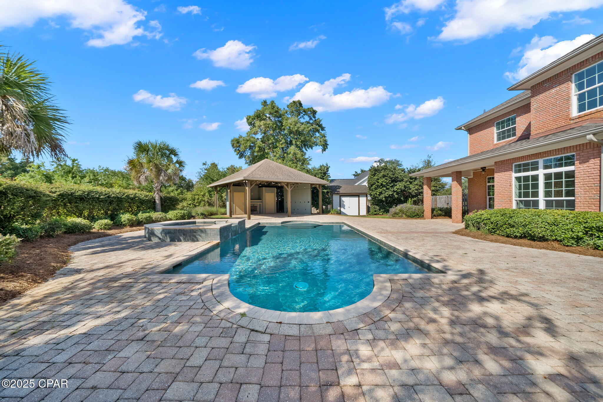 Kings Point - Residential