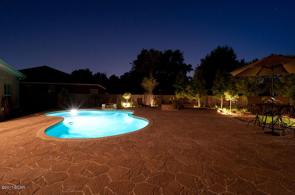 Huntington Ridge - Residential