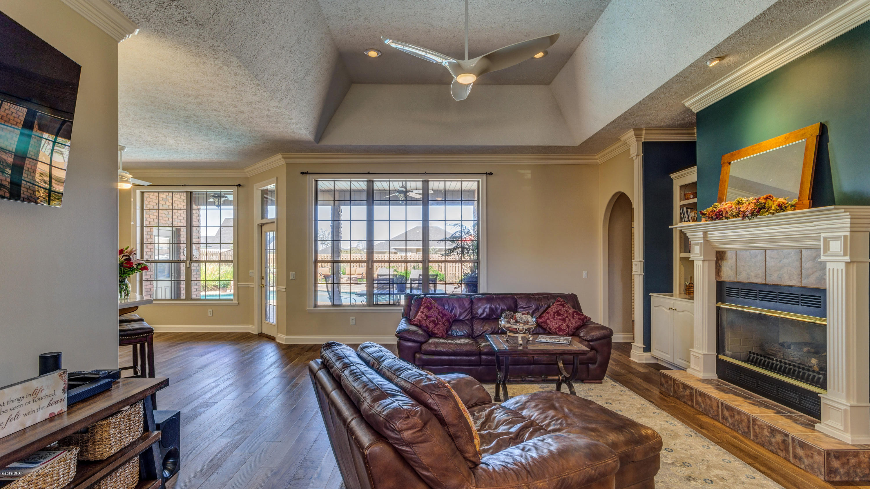 Huntington Ridge - Residential