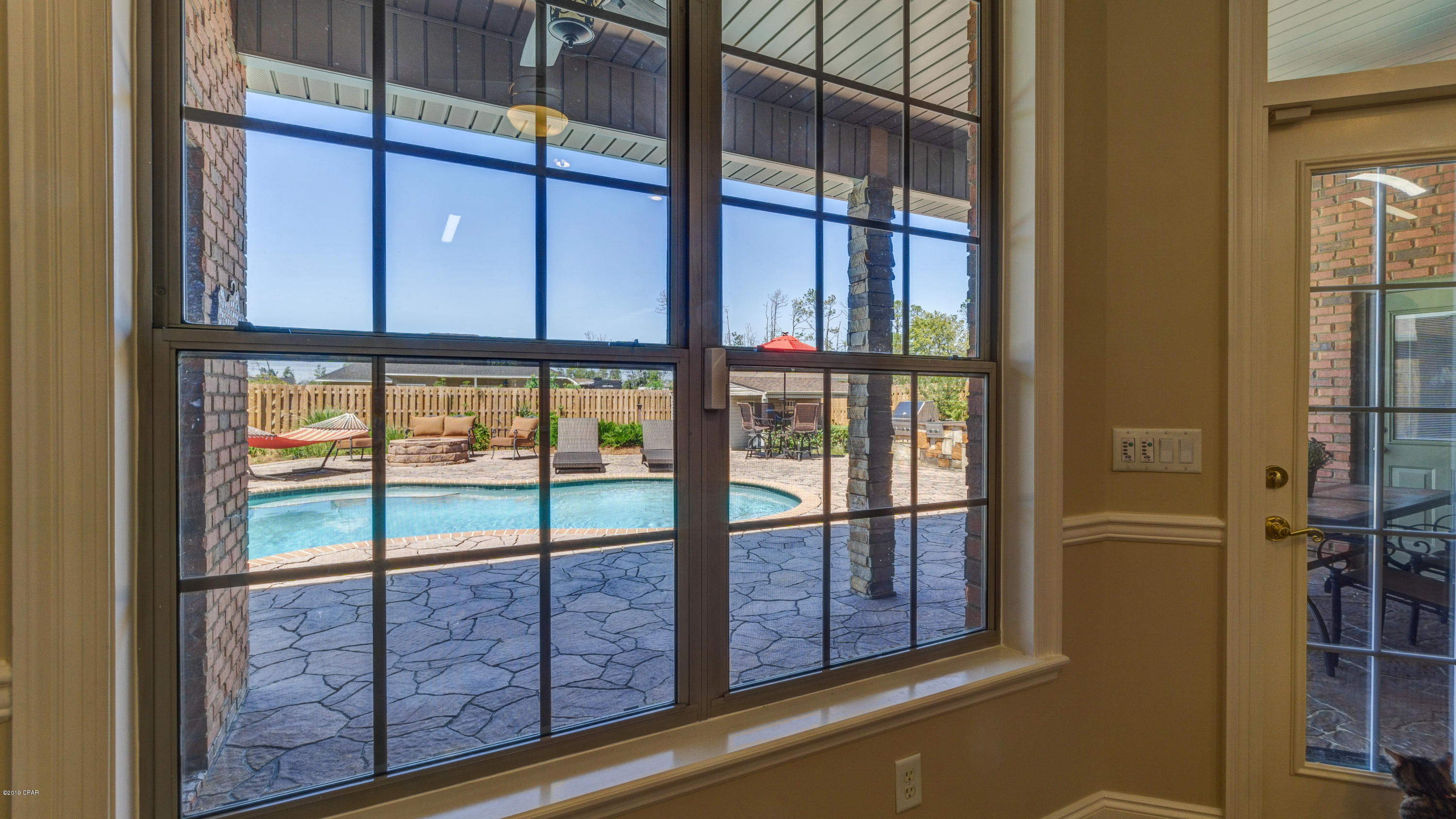 Huntington Ridge - Residential