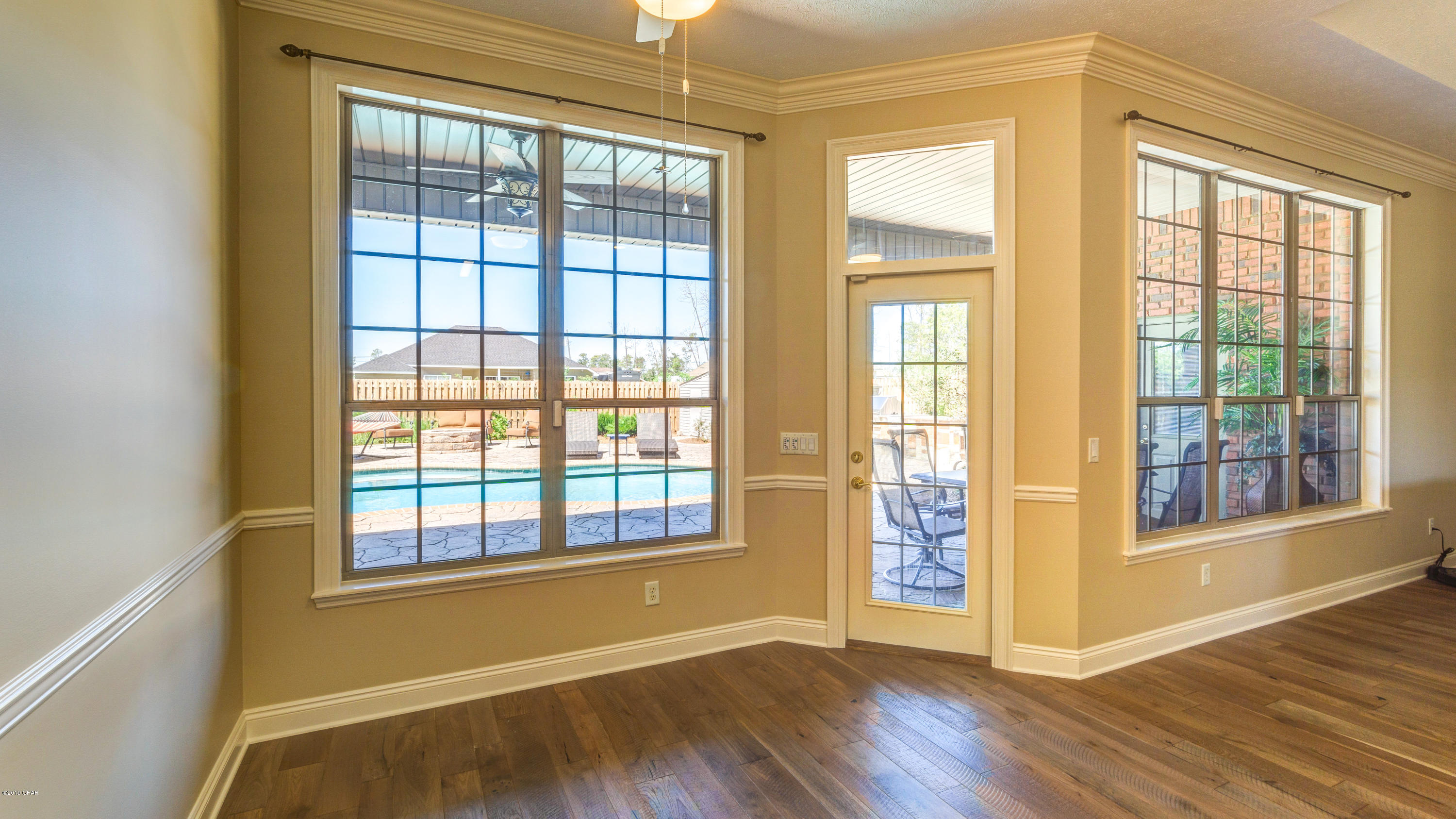 Huntington Ridge - Residential