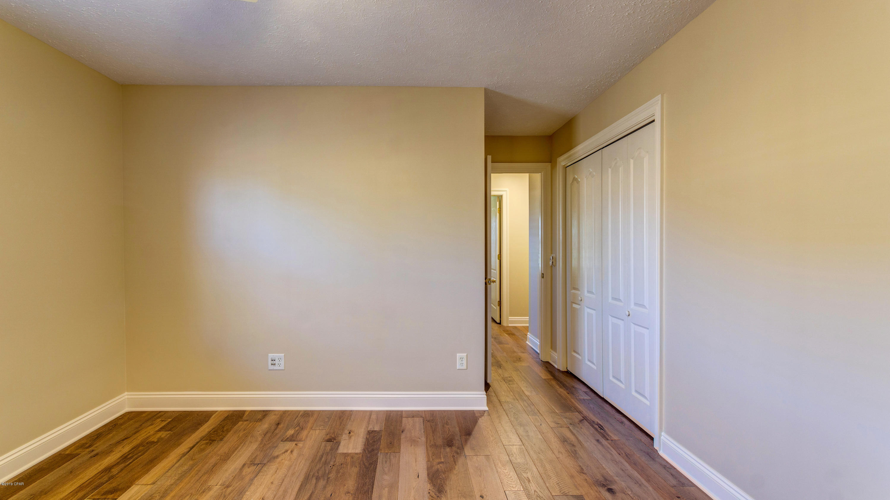 Huntington Ridge - Residential