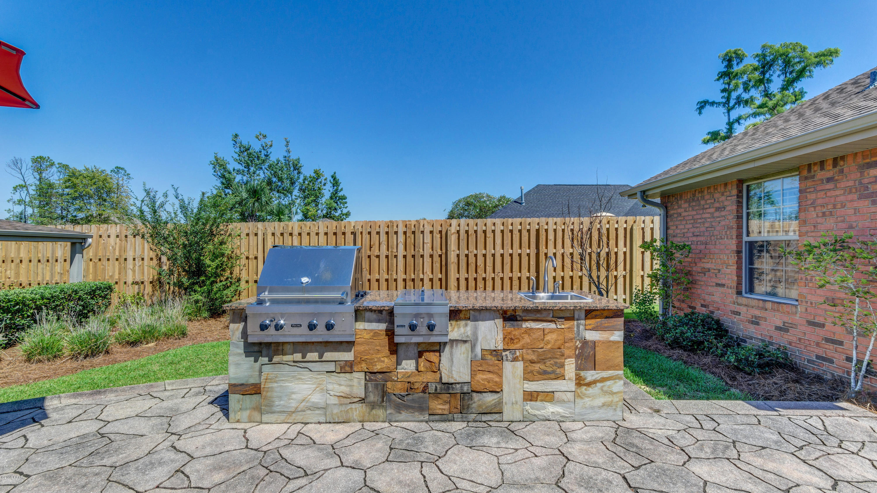 Huntington Ridge - Residential
