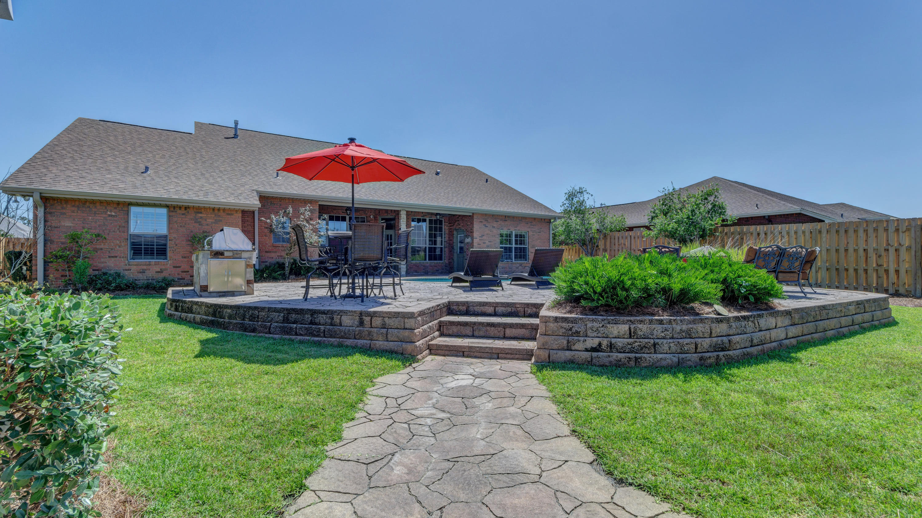Huntington Ridge - Residential
