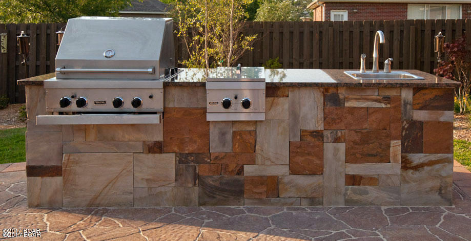 Huntington Ridge - Residential