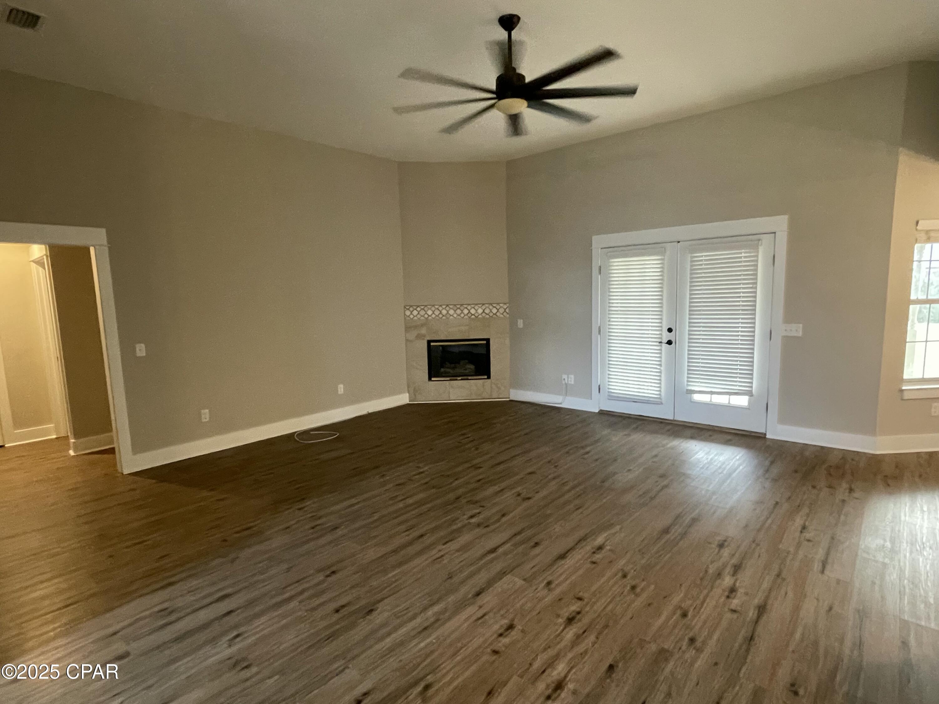 [No Recorded Subdiv] - Residential Lease