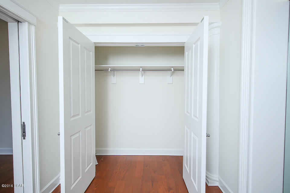 One Water Place At Kelly Plantation - Residential