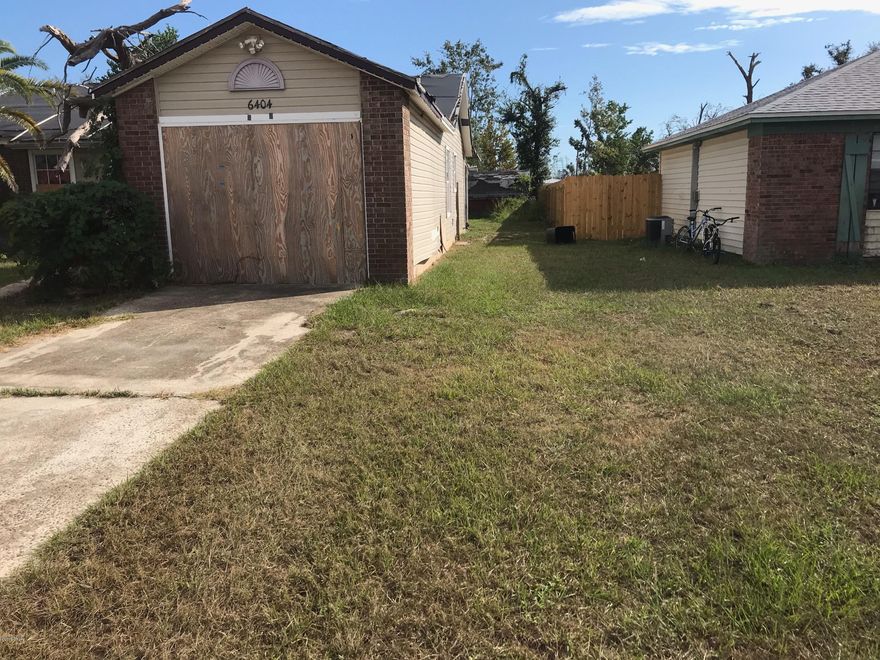 3 bedroom 2 bath home with significant damage from the hurricane.  The home has a large open living/dining room, galley style kitchen and split bedroom plan.  

This property is being sold AS IS. The buyer has a 7 day inspection period which starts once you receive the ratified contract.  NO REPAIRS or PRICE ADJUSTMENT will be considered based upon inspection reports and/ or appraisal.