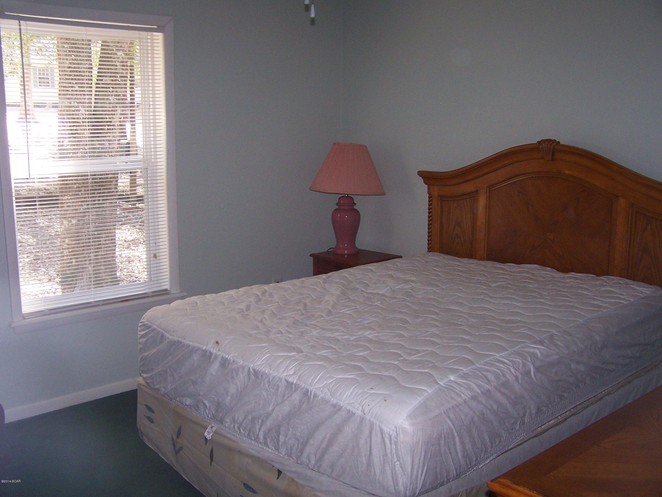 Dogwood Lakes - Residential