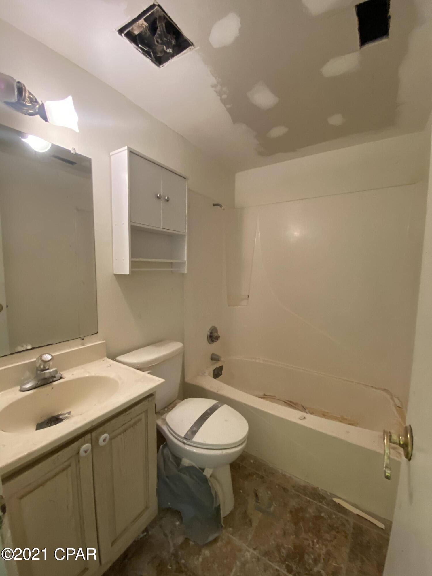 Biltmore Beach - Residential