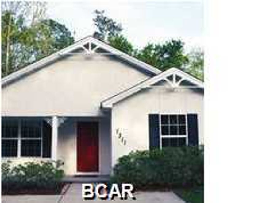 2005 built Lynn Haven home, located just off of 390 and 77. This 3 bedroom, 2 bath home has a large kitchen, with solid wood cabinets and a breakfast bar that opens up to the formal dining room. The screened in Florida room in back opens up to the patio inside the fenced backyard. The large backyard is landscaped and has a sprinkler system installed. All measurements are approximate; please measure if important.