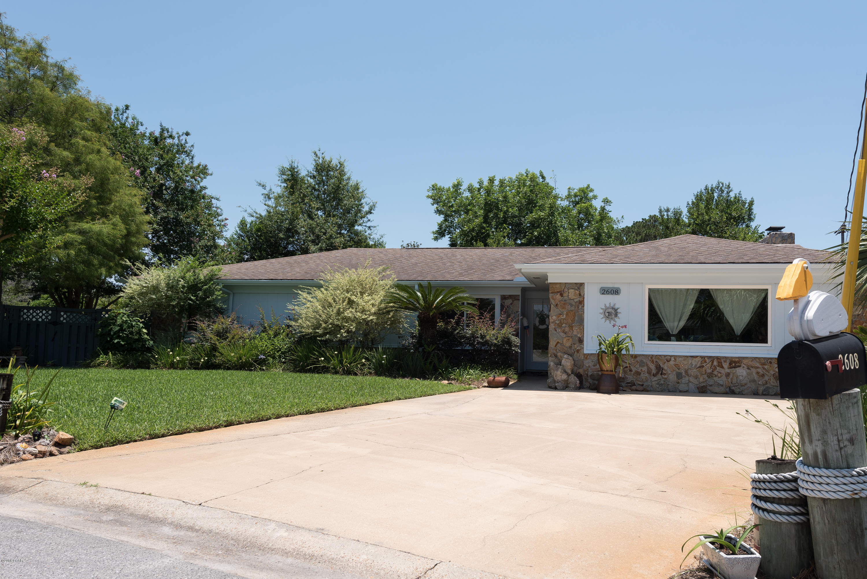 Point Royal Homes Unit 1 - Residential