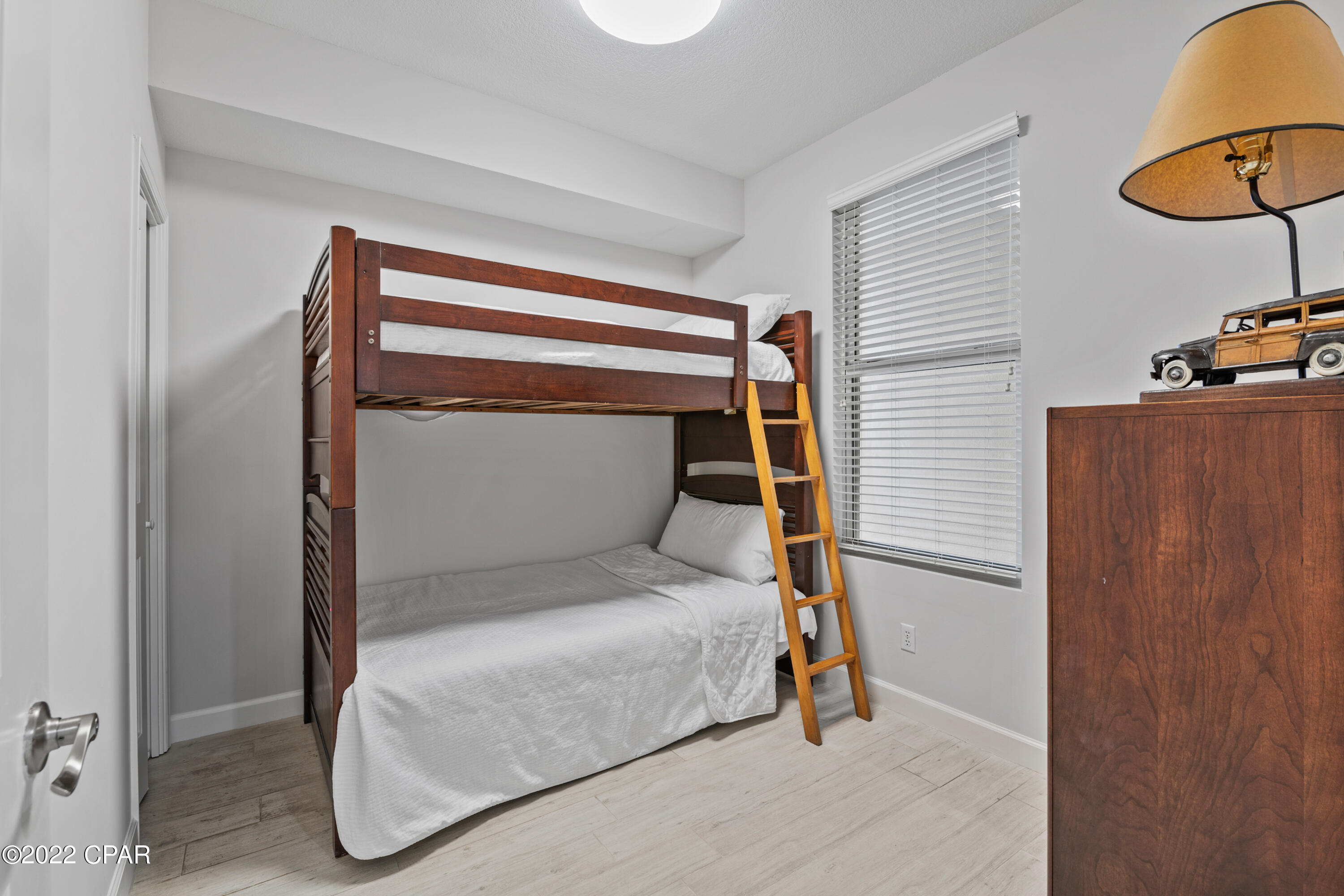 Grandview East At Long Beach - Residential