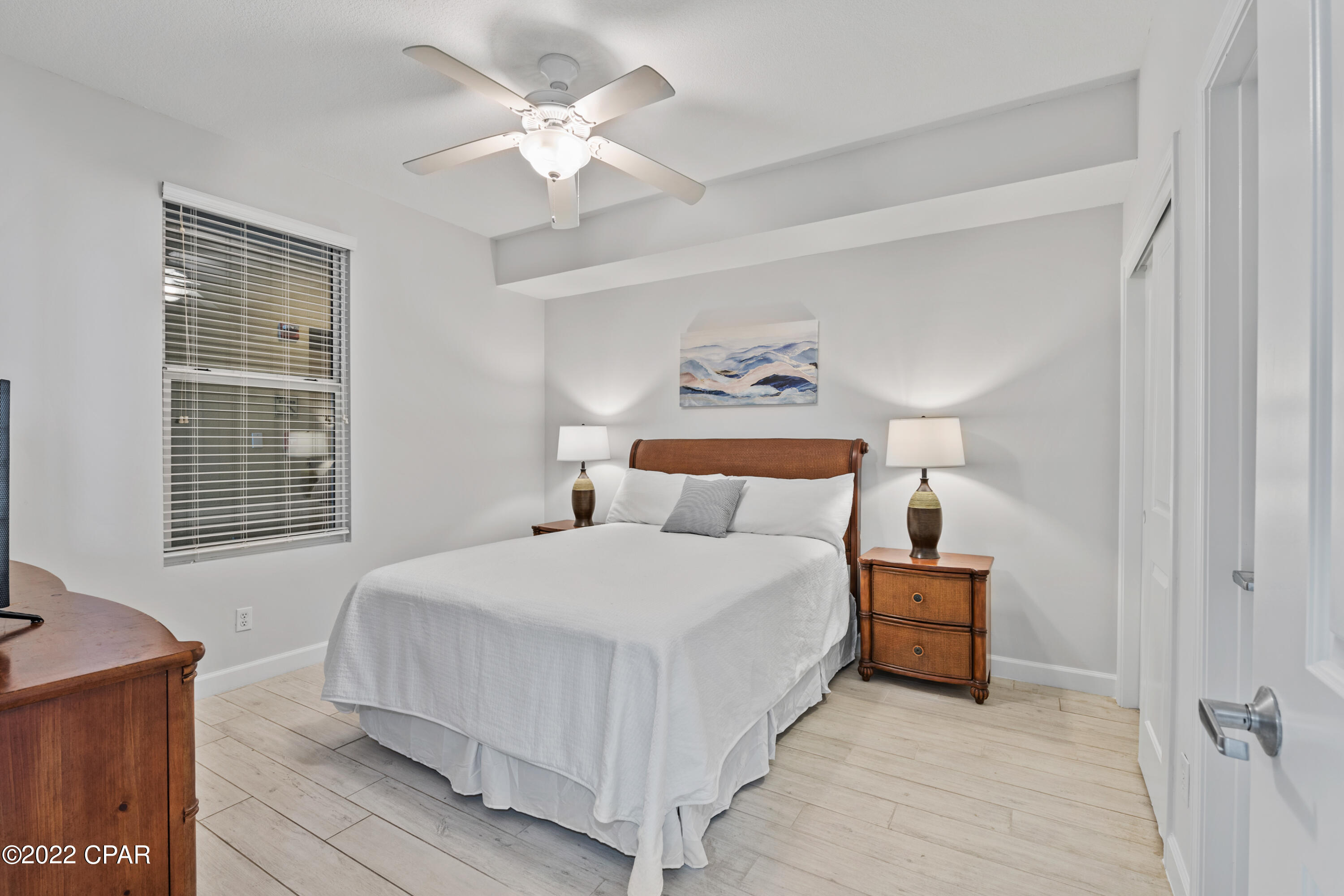 Grandview East At Long Beach - Residential