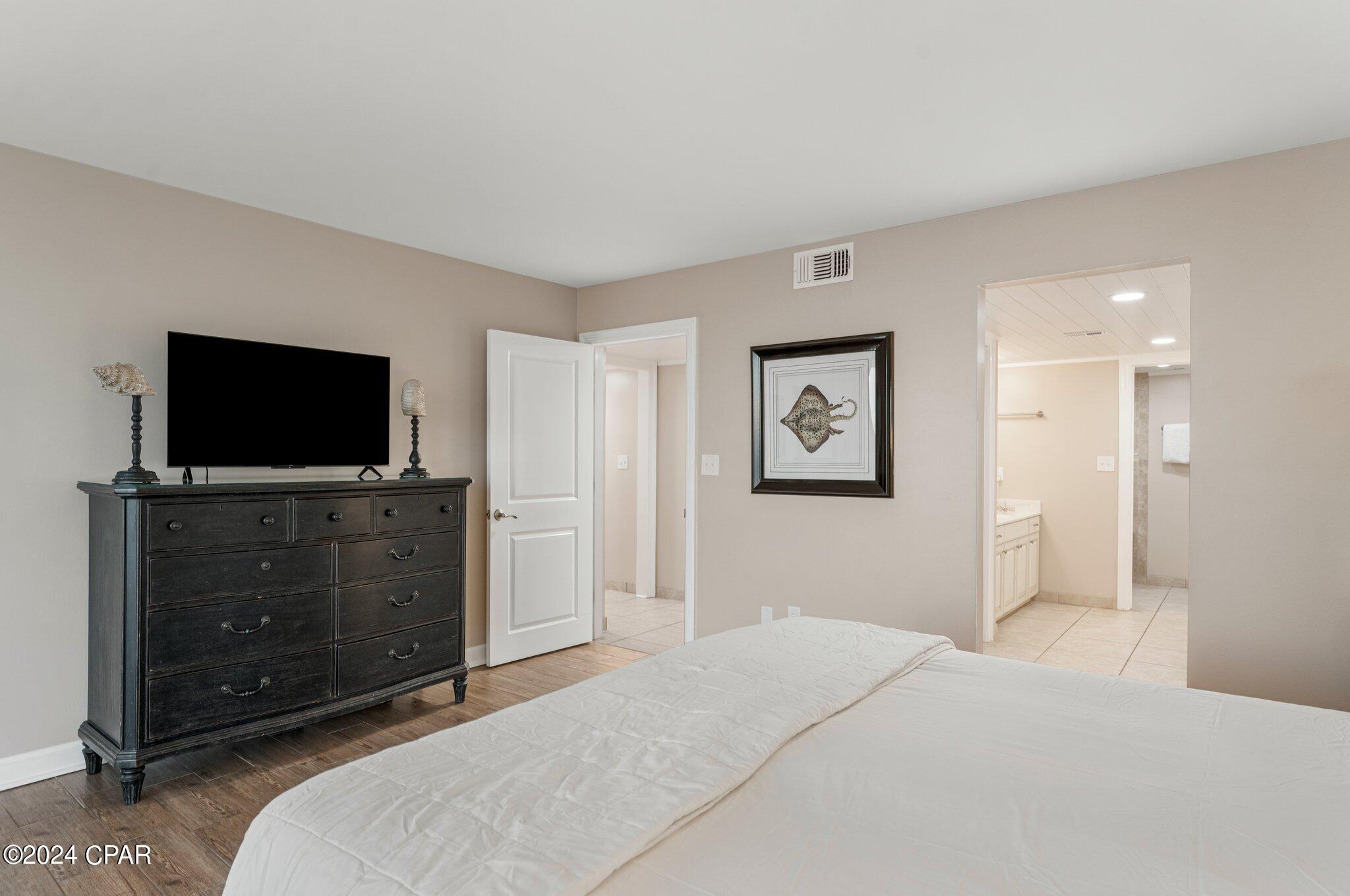 Edgewater Tower II - Residential