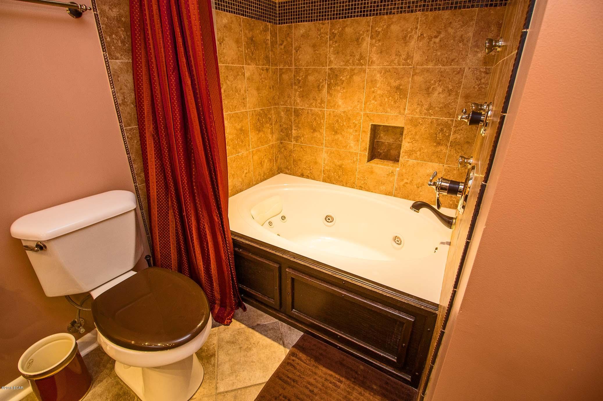 Long Beach Towers IV - Residential