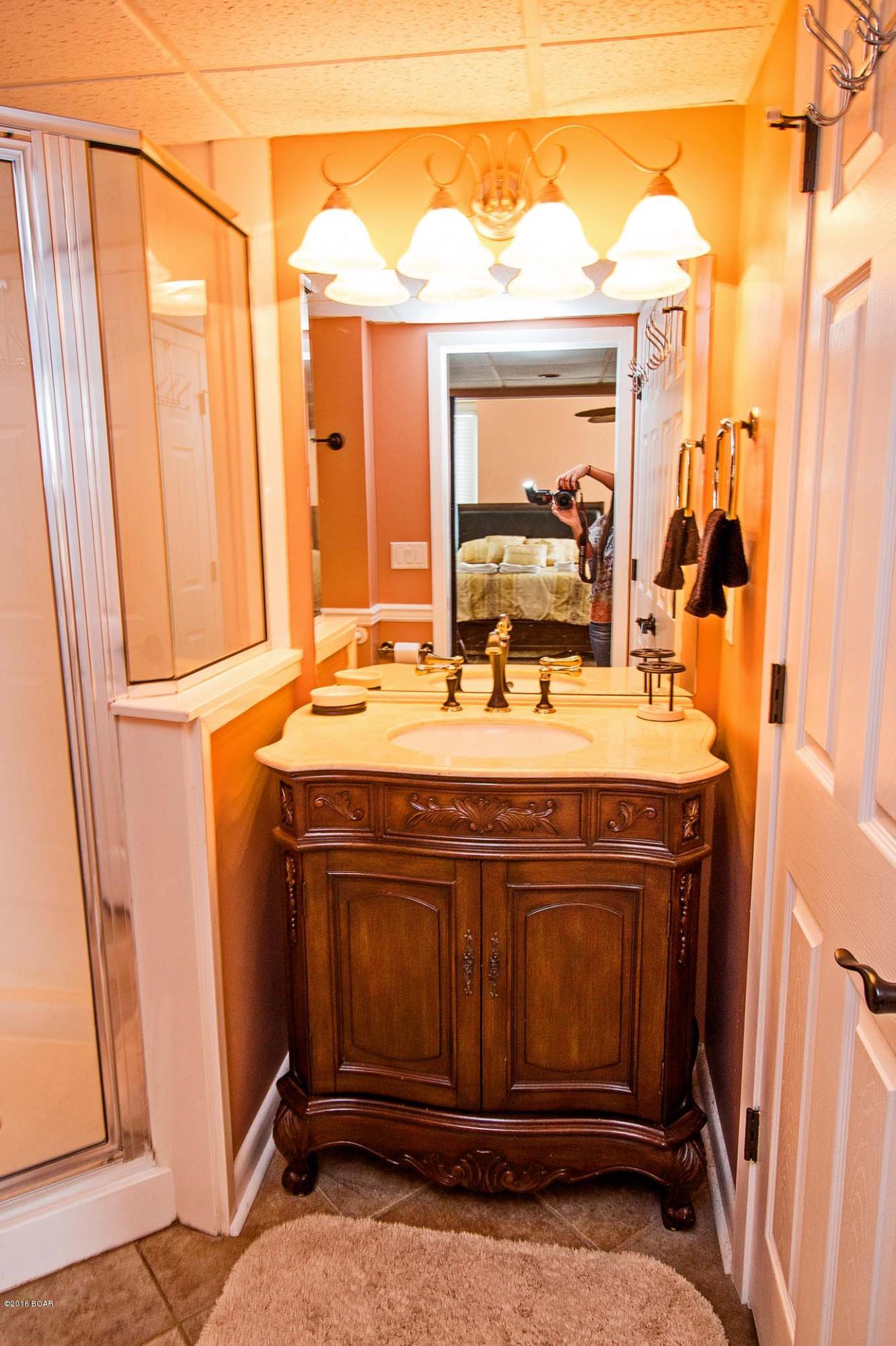 Long Beach Towers IV - Residential