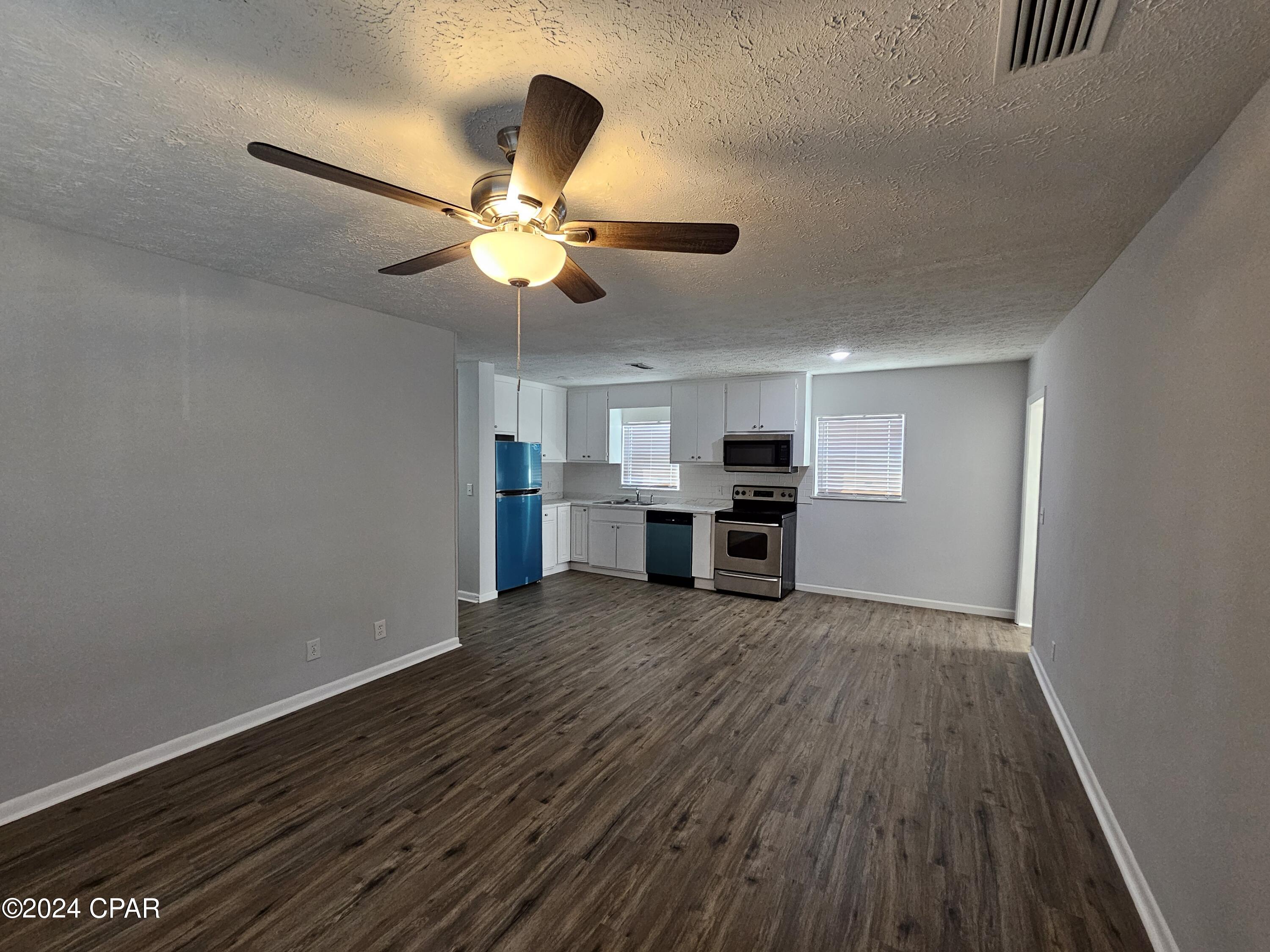 Martin Bayou Est U-2 - Residential