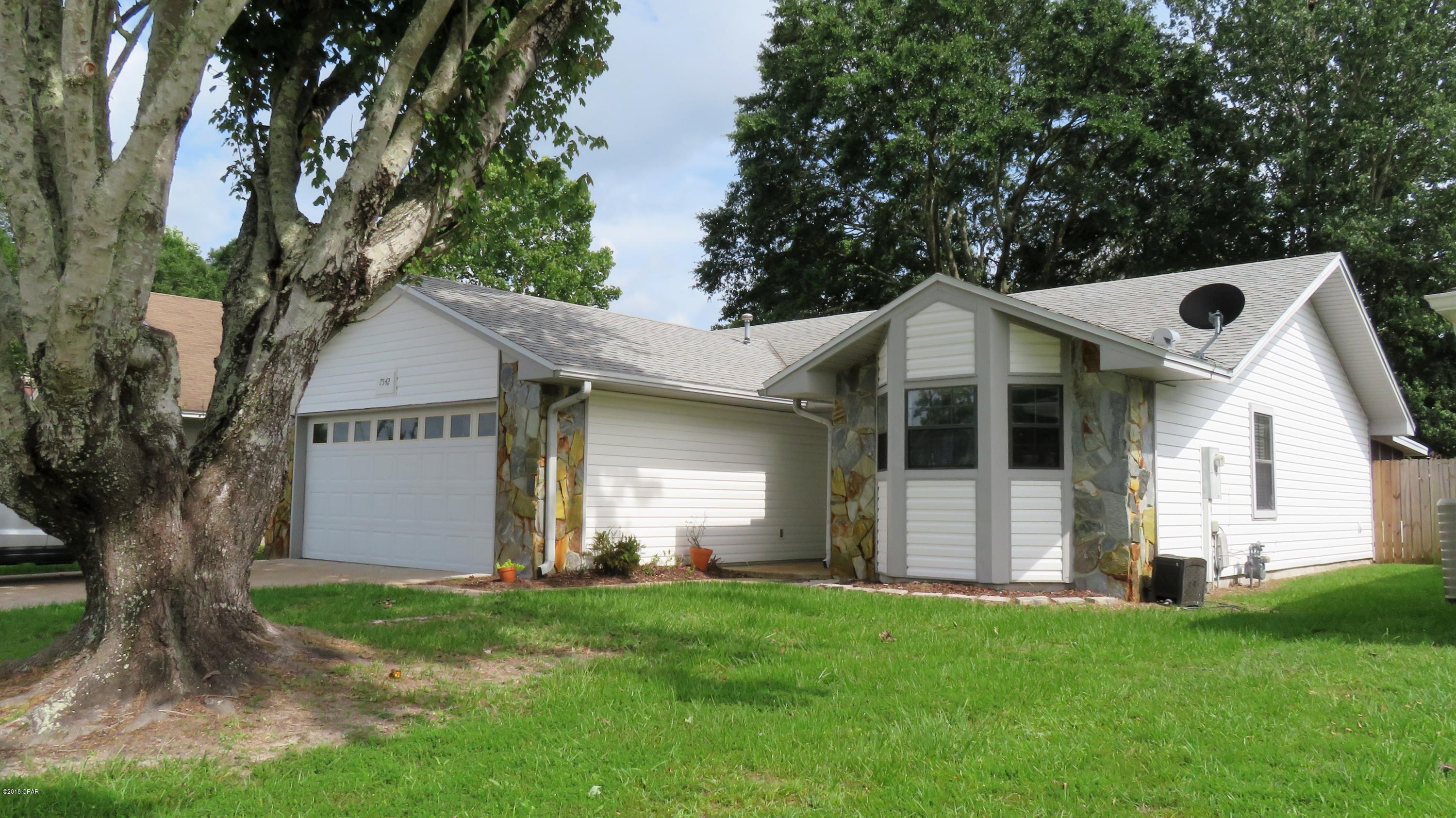 Shadow Bay Unit 2 Replat - Residential