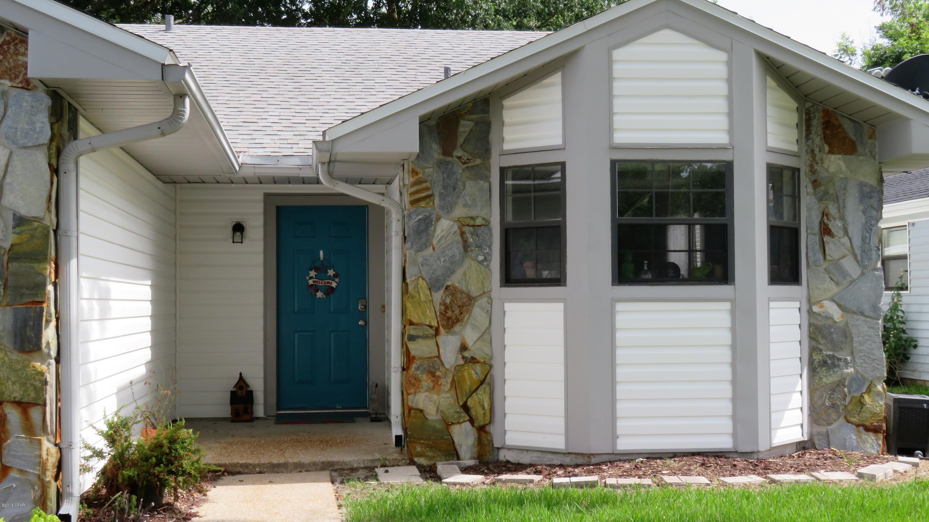 Shadow Bay Unit 2 Replat - Residential