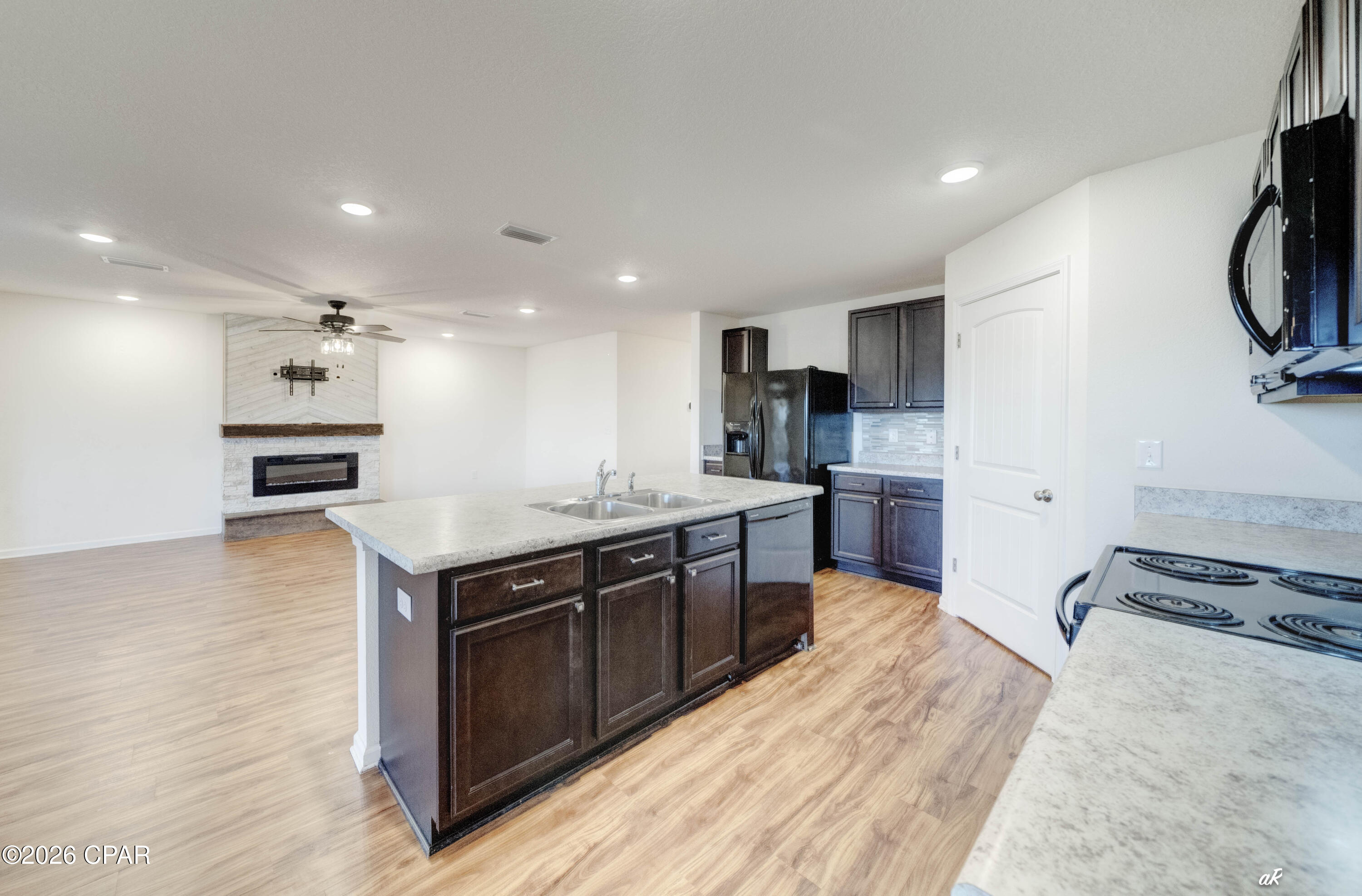 Olde Towne Village - Residential