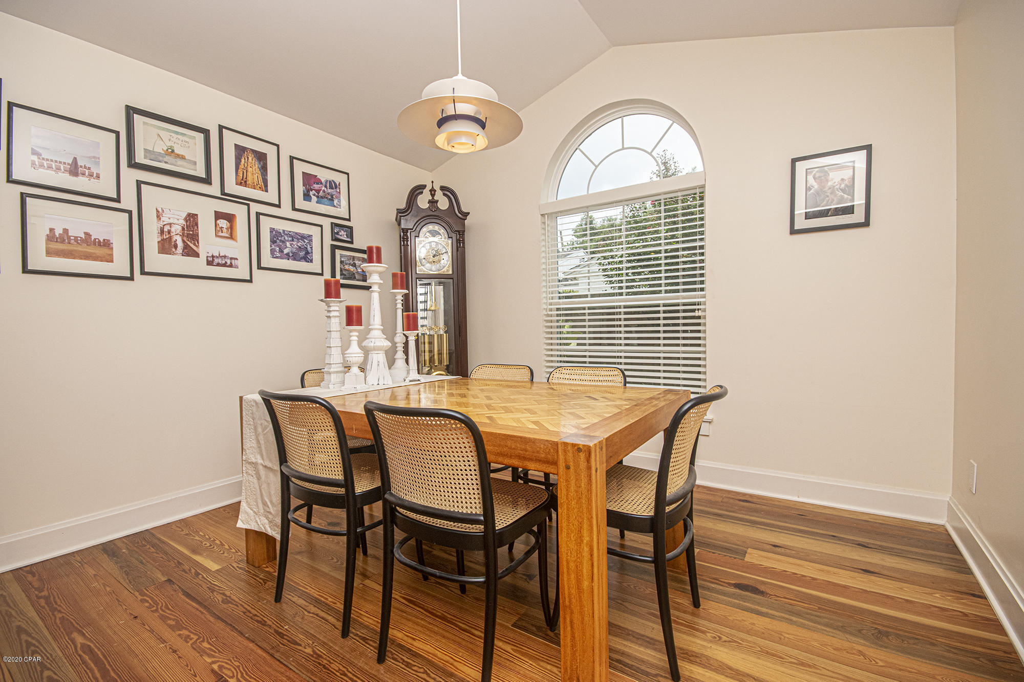 Cove Terrace 2nd Add - Residential