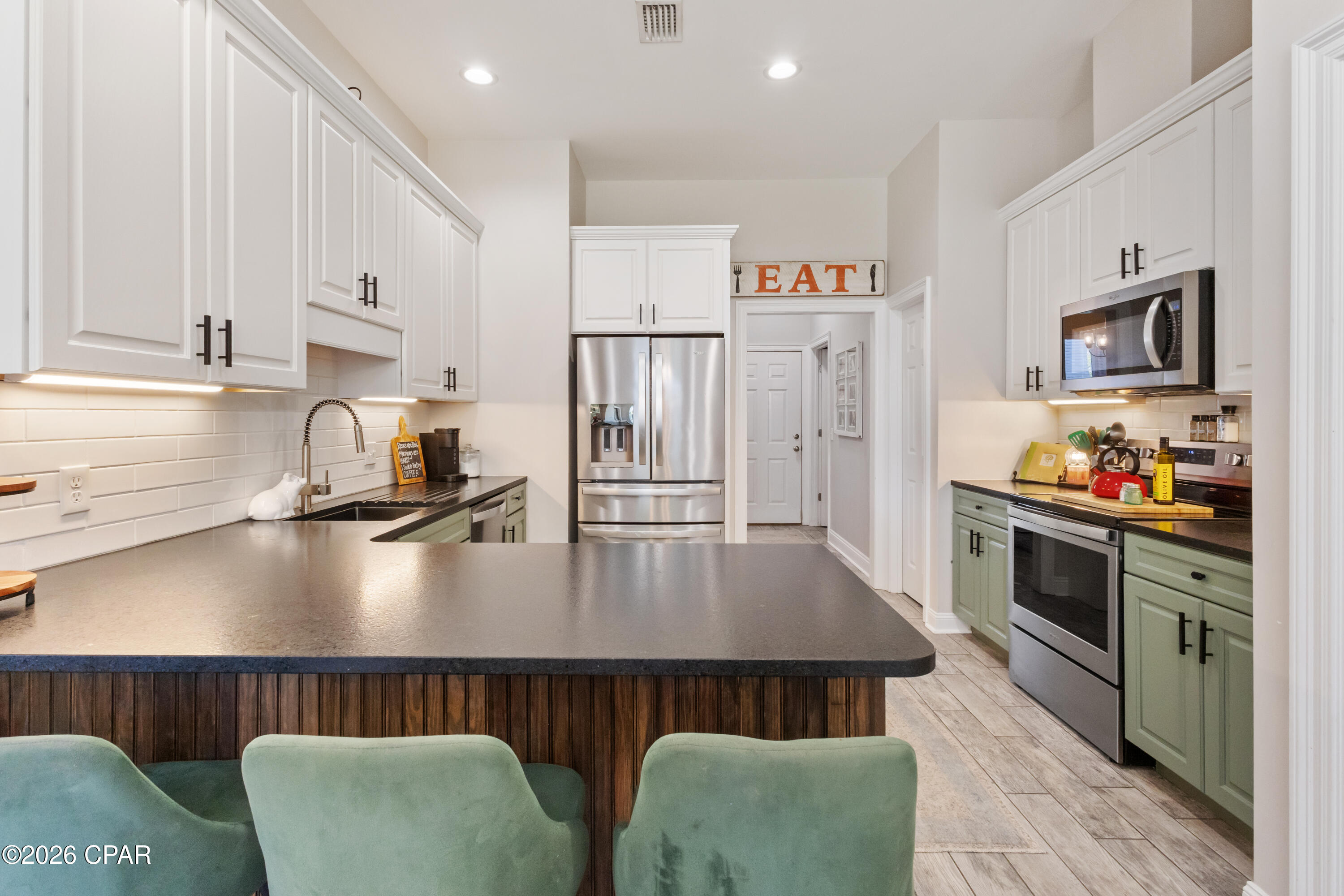 Country Club Harbour Estates - Residential