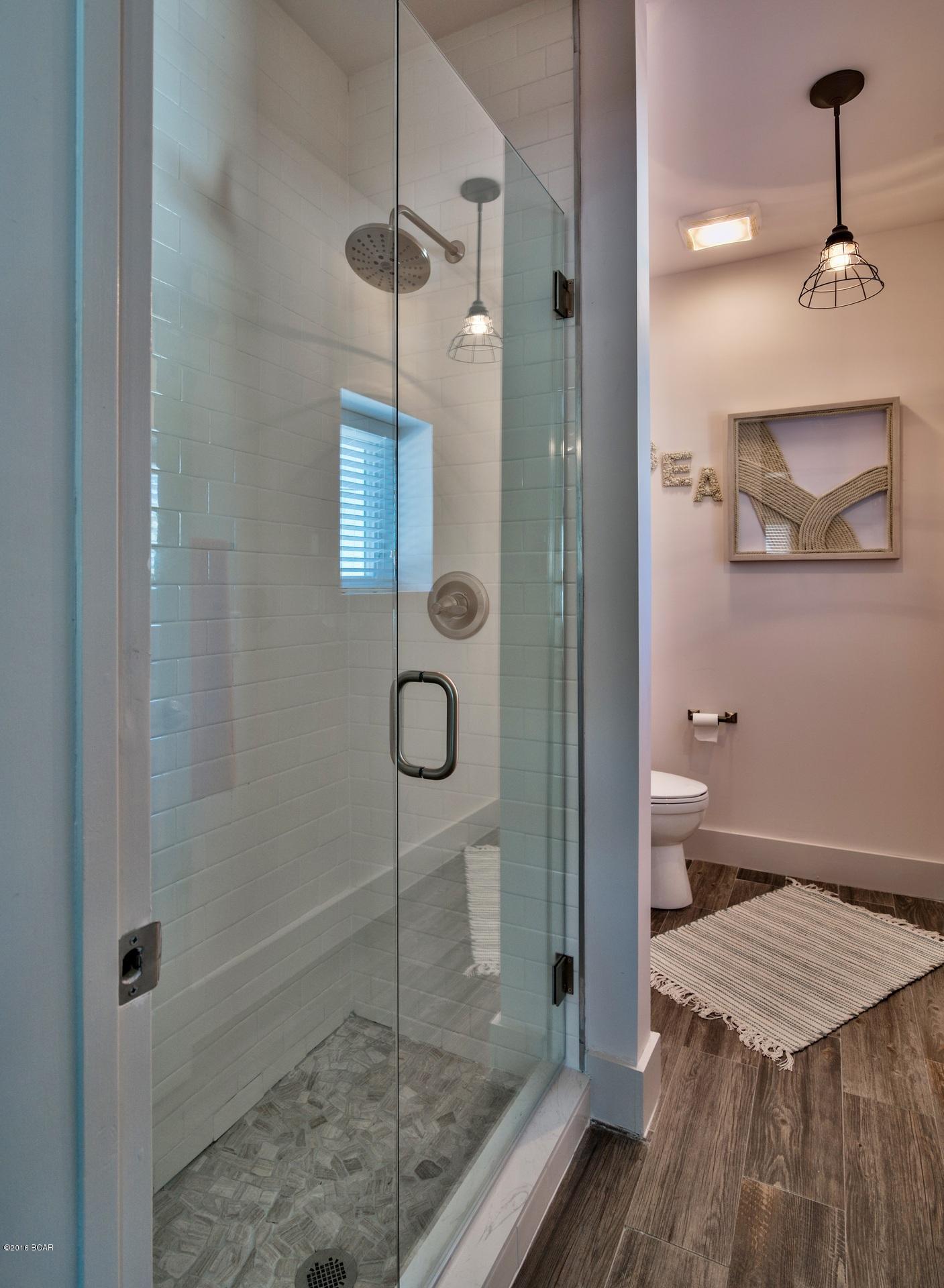 Santa Monica Beach - Residential