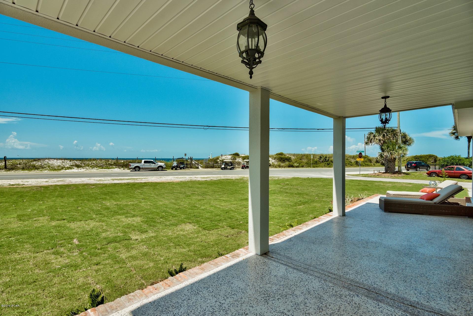 Santa Monica Beach - Residential