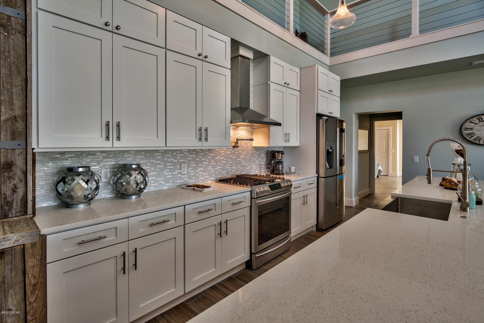 Santa Monica Beach - Residential